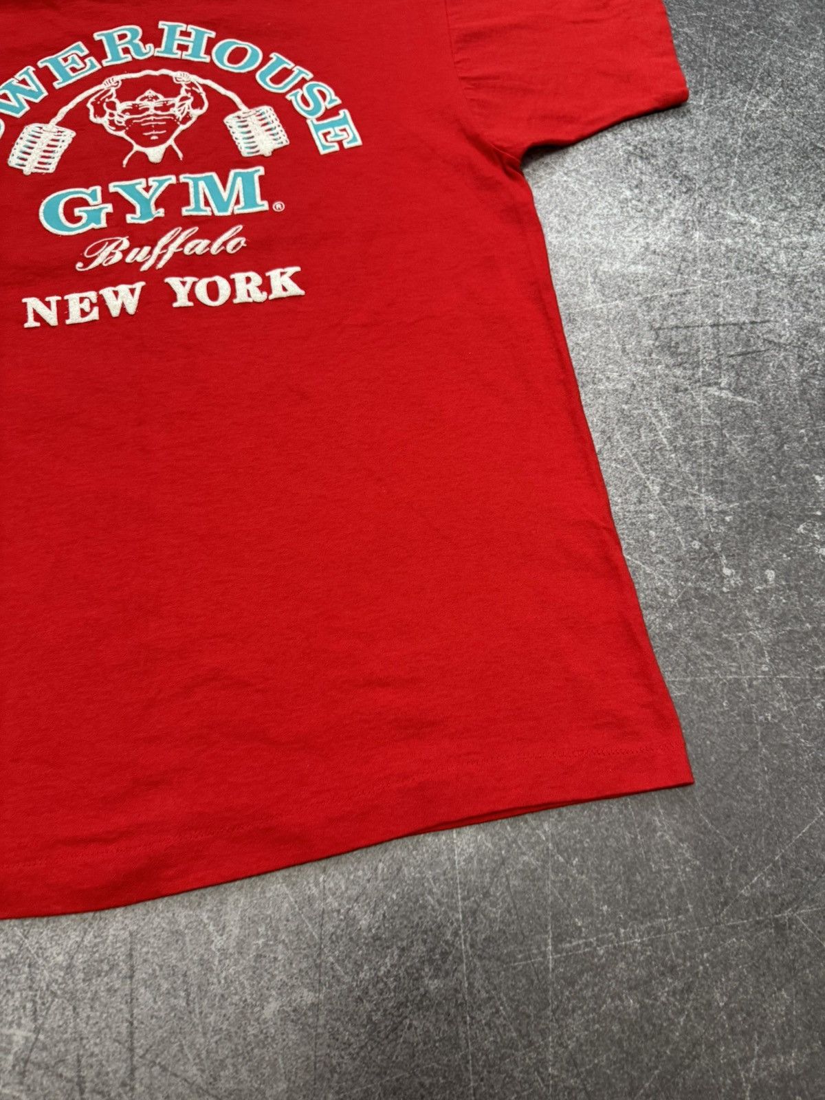 Vintage Vintage 90s PowerHouse Gym New York FOTL T Shirt Bodybuilder Size US XL / EU 56 / 4 - 15 Thumbnail
