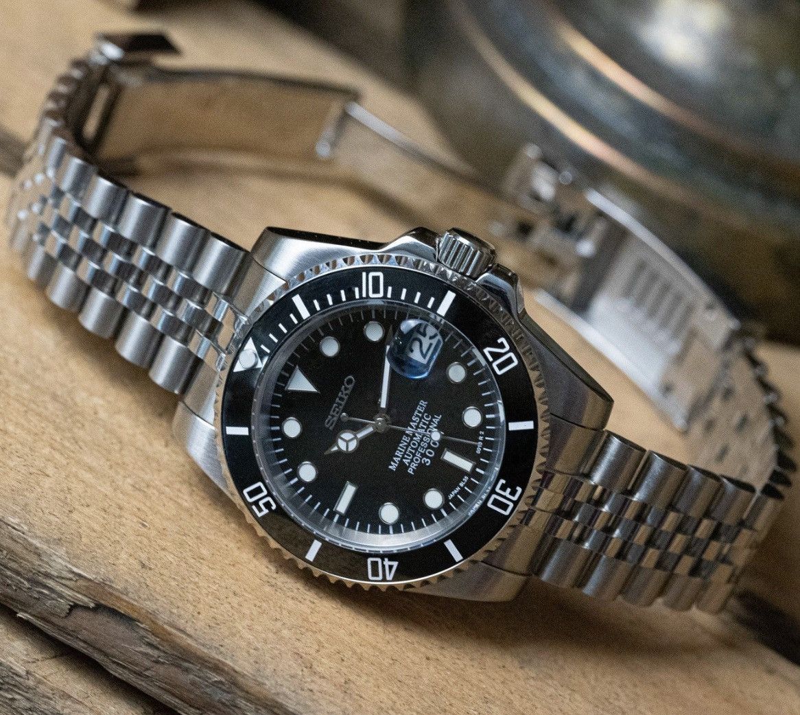 Japanese Brand Seiko Mod Submariner Date Black Jubilee Steel Watch NH35 Size ONE SIZE - 1 Thumbnail