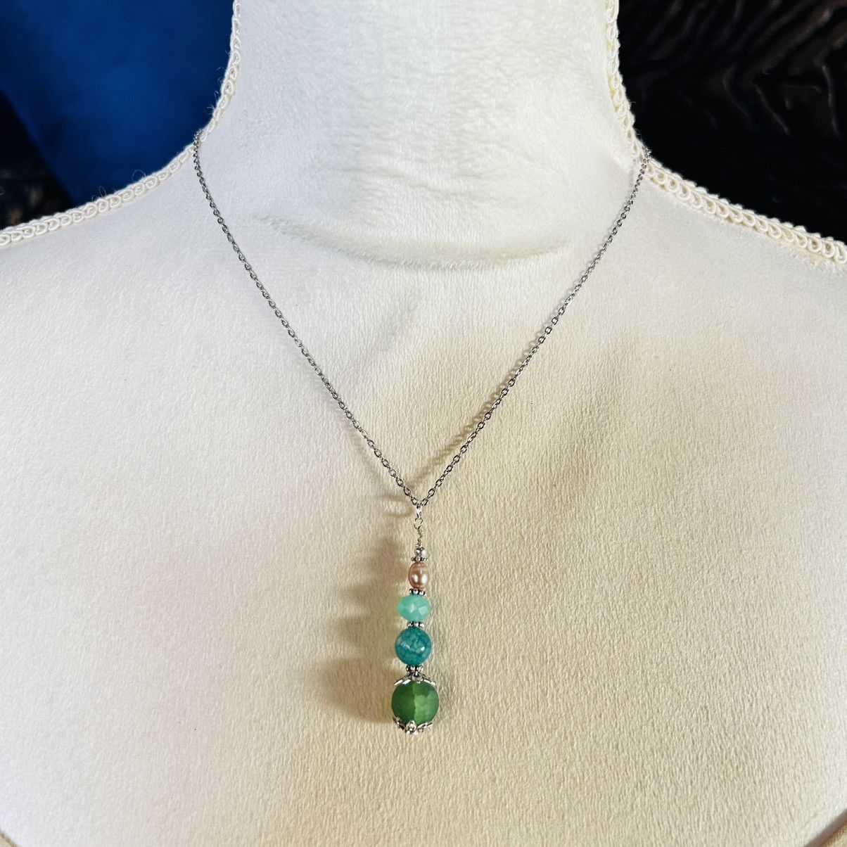 Handmade Handcrafted crackle glass dragon vein pearl drop necklace Size ONE SIZE - 3 Thumbnail