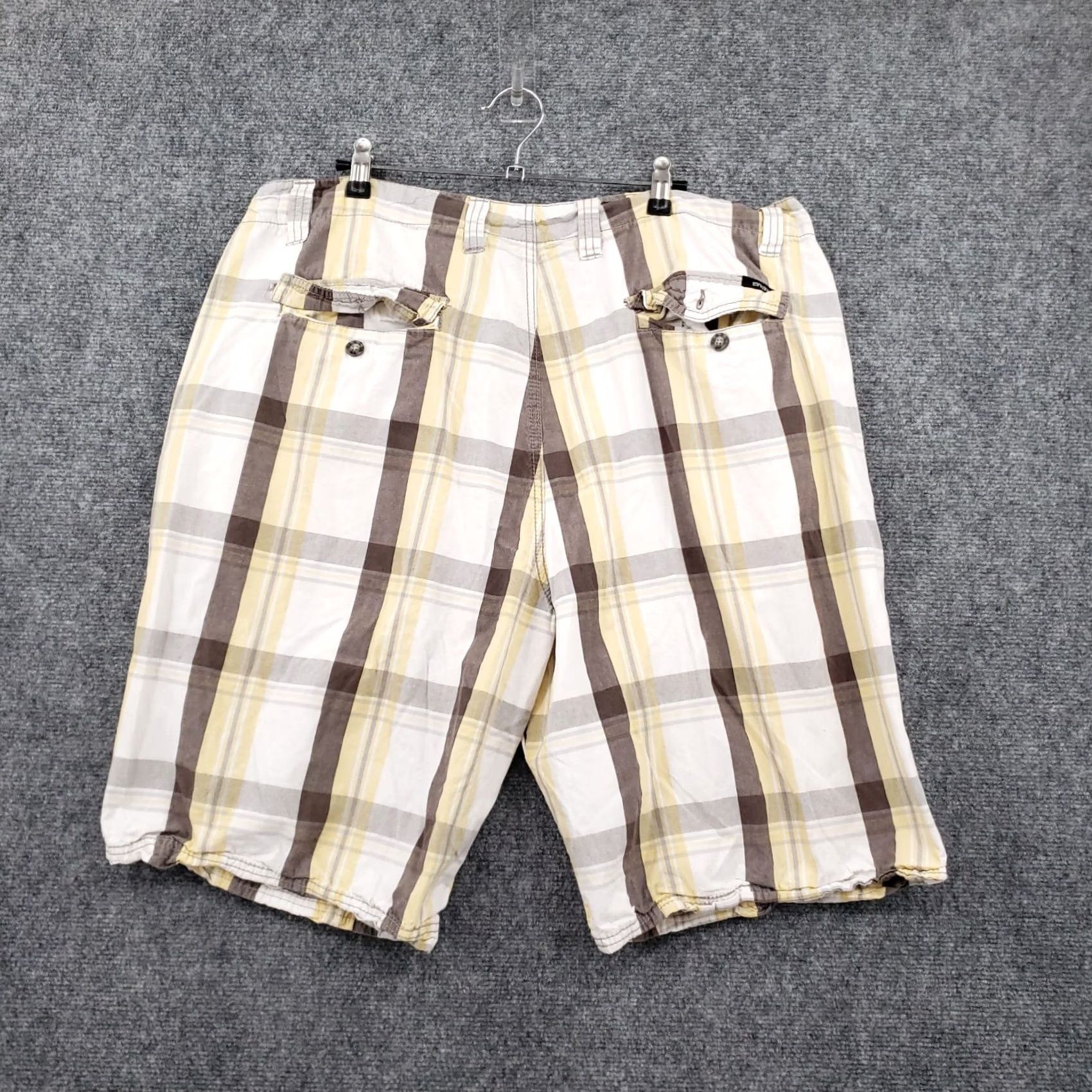 Vintage Marc Ecko Shorts Mens 38 White Brown Chino Cut & Sew Plaid Outdoor 10" Size US 38 / EU 54 - 2 Thumbnail