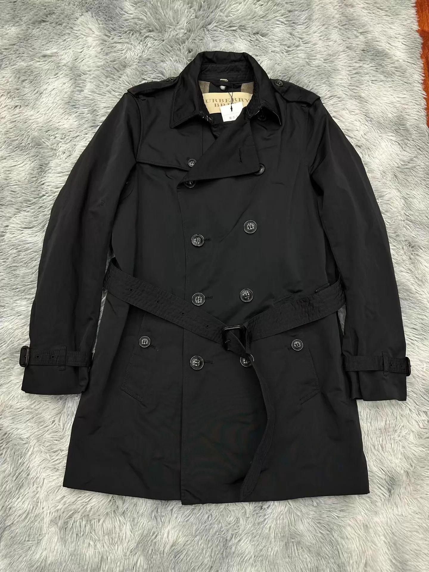 Burberry Burberry Double Breasted Nylon Coat S Worn 1x Near New Size US S / EU 44-46 / 1 - 1 Thumbnail