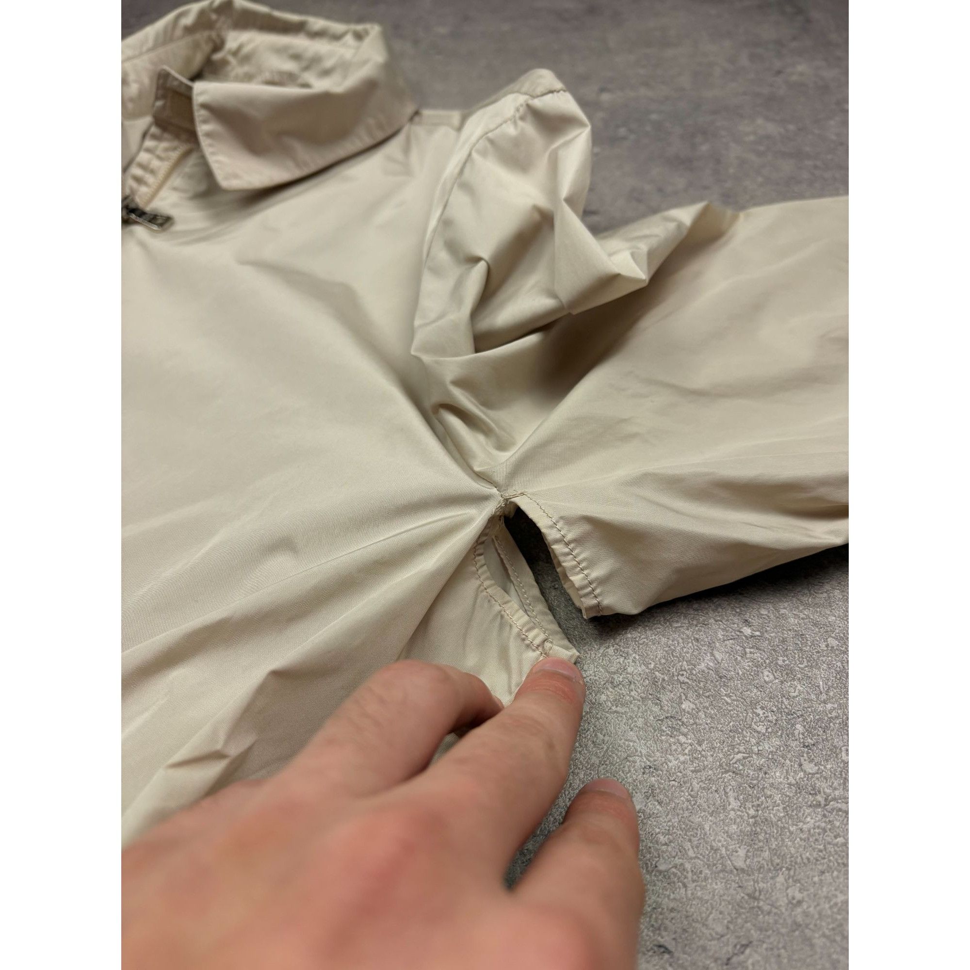 Prada Authentic PRADA Milano Vintage Nylon Women Jacket Beige - Si Size S / US 4 / IT 40 - 18 Thumbnail