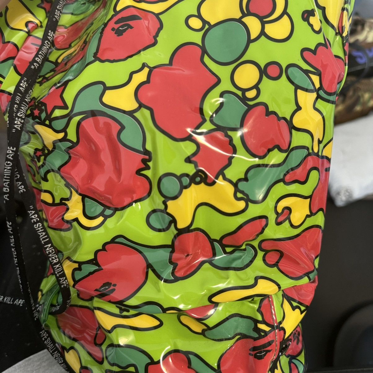 Bape × Vintage Star Camo Vinyl Beach Tote Bag Size ONE SIZE - 9 Thumbnail
