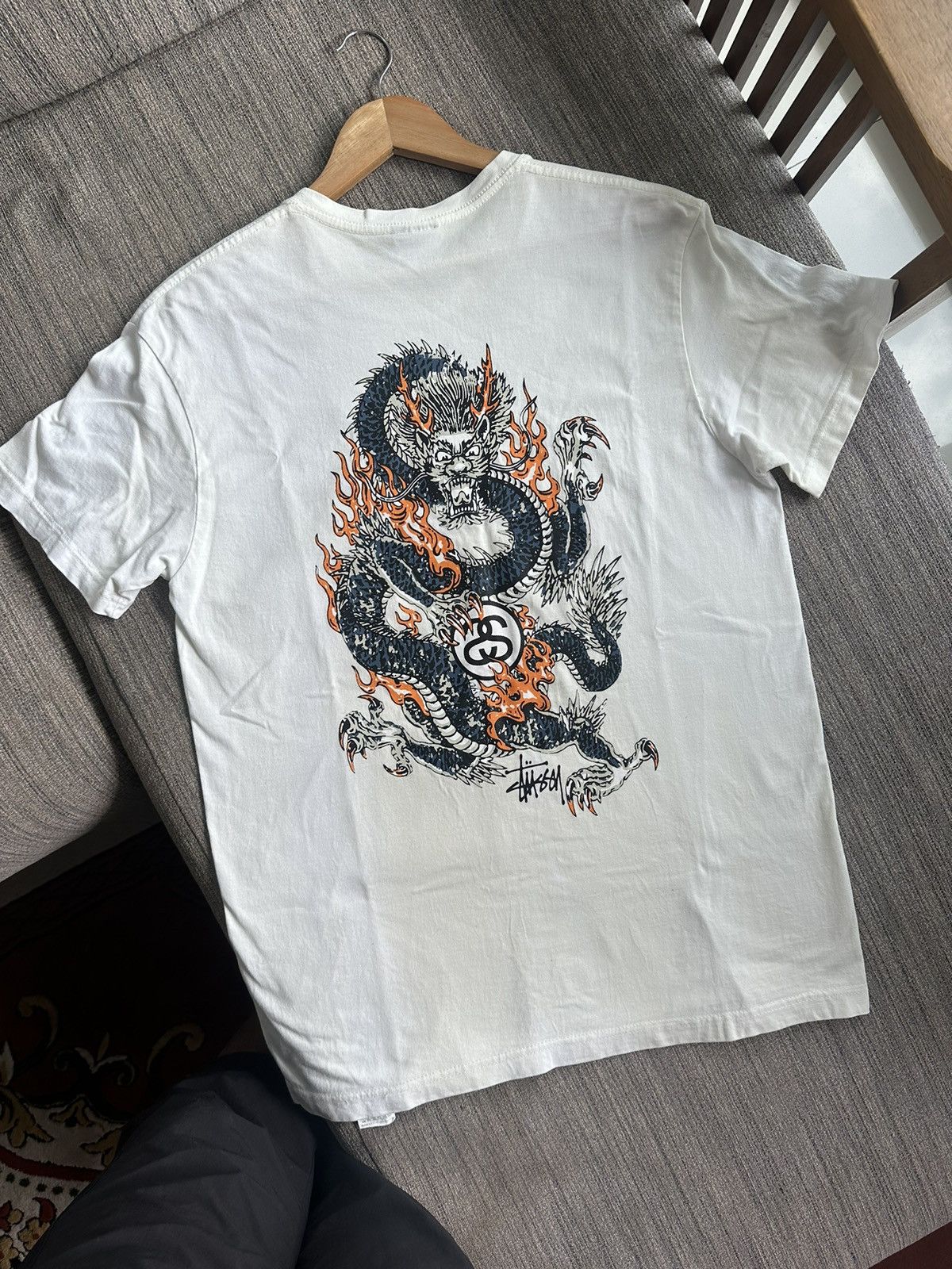 Stussy Vintage Stussy Dragon Rare Streetwear Large size t-shirt Size US L / EU 52-54 / 3 - 1 Thumbnail