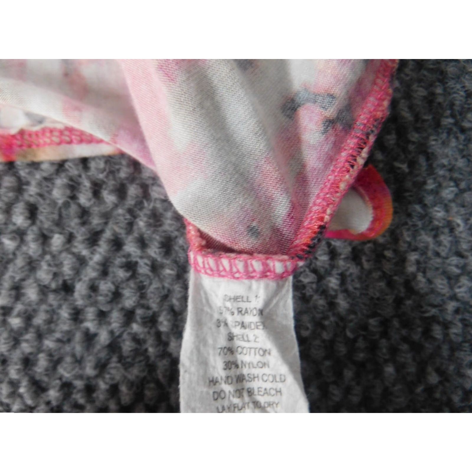 Vintage Faith and Joy Blouse Womens Pm Petites Pink Stretch Crew Neck Pullover Sleeveless Casual Rayon Button Vintage No Size M / US 6-8 / IT 42-44 - 7 Thumbnail