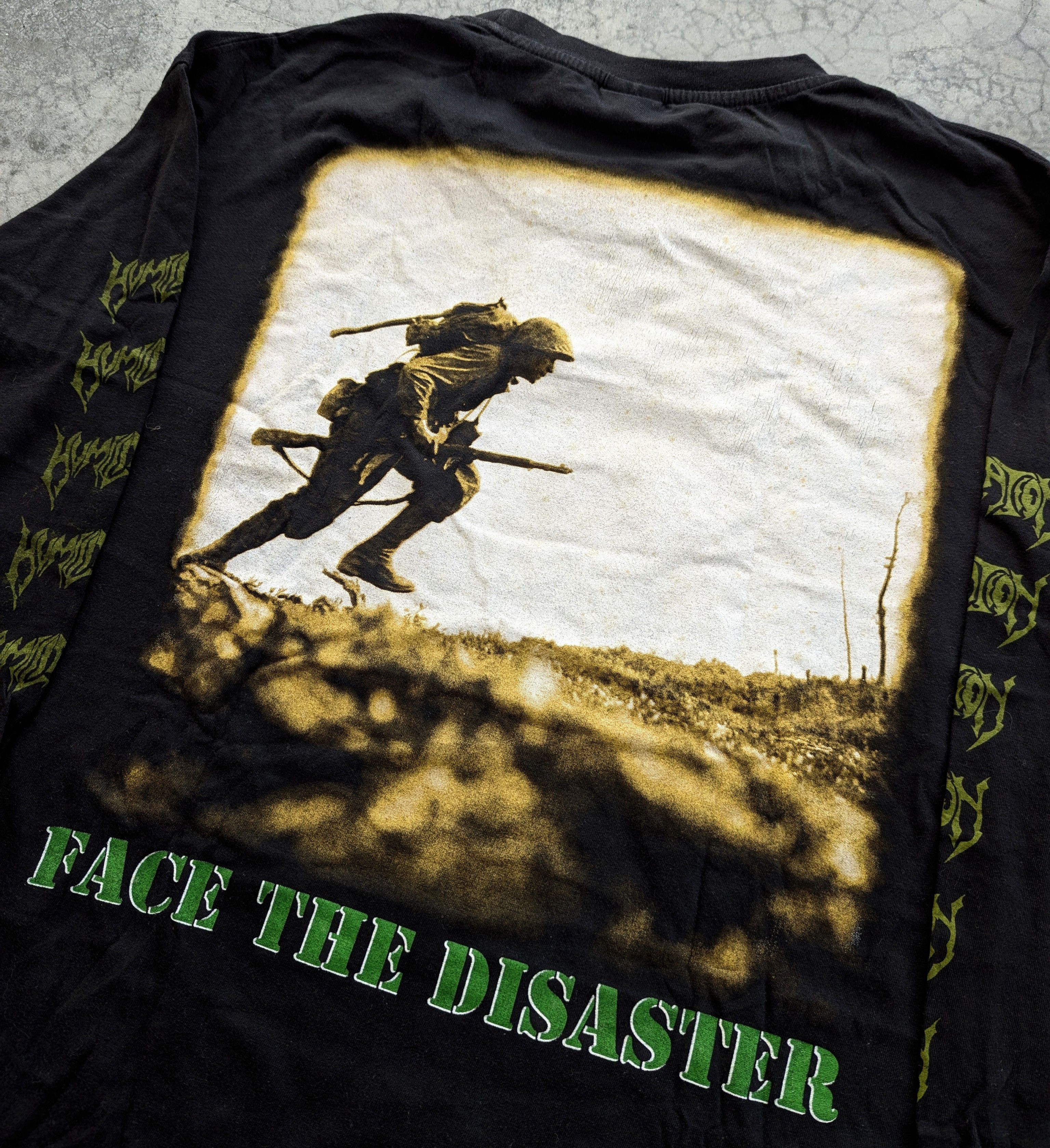 Band Tees Vintage Y2K Humillation Face The Disaster 2010 (First Print) Size US M / EU 48-50 / 2 - 6 Thumbnail