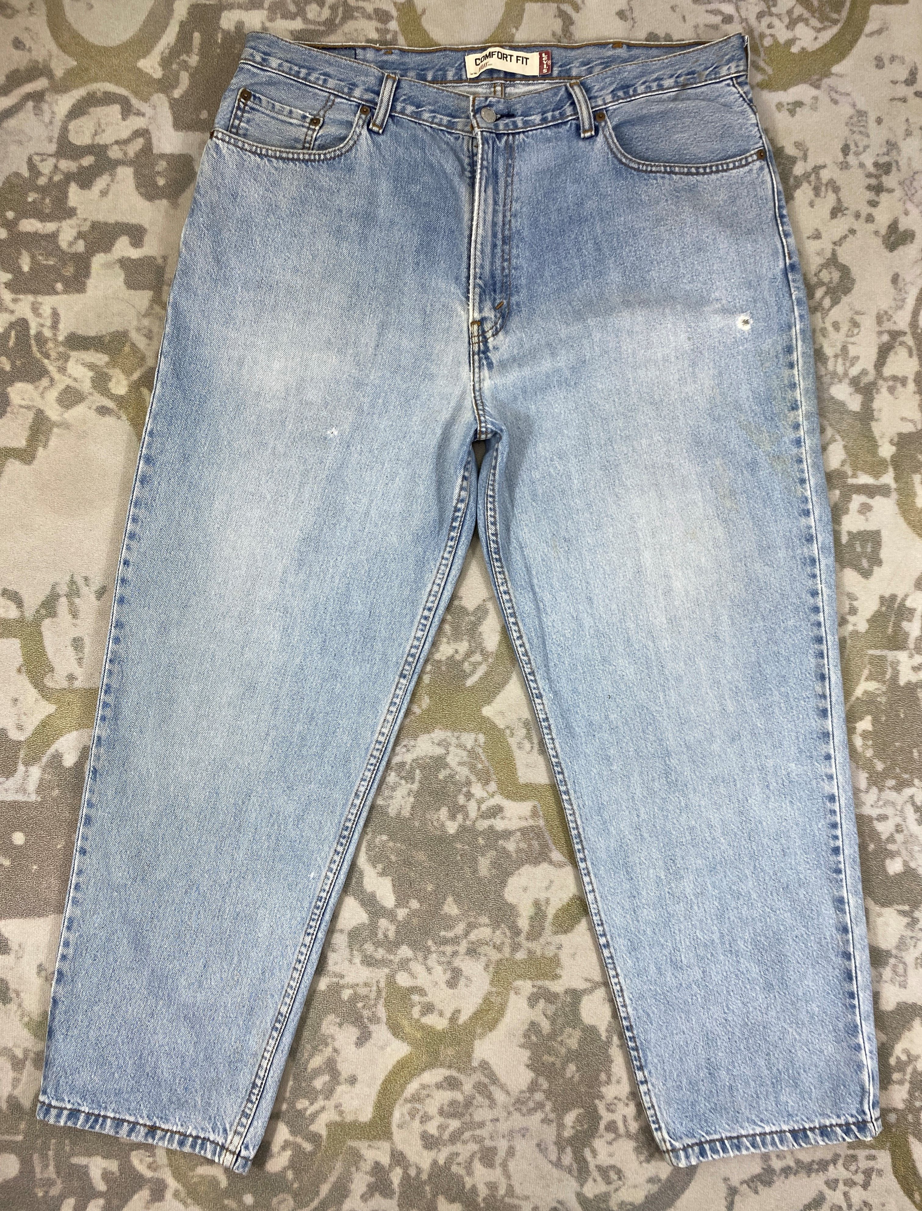 Levi's Light Wash Vintage Levi's 560 Jeans 39x29 Denim -JN842 Size US 39 - 1 Thumbnail