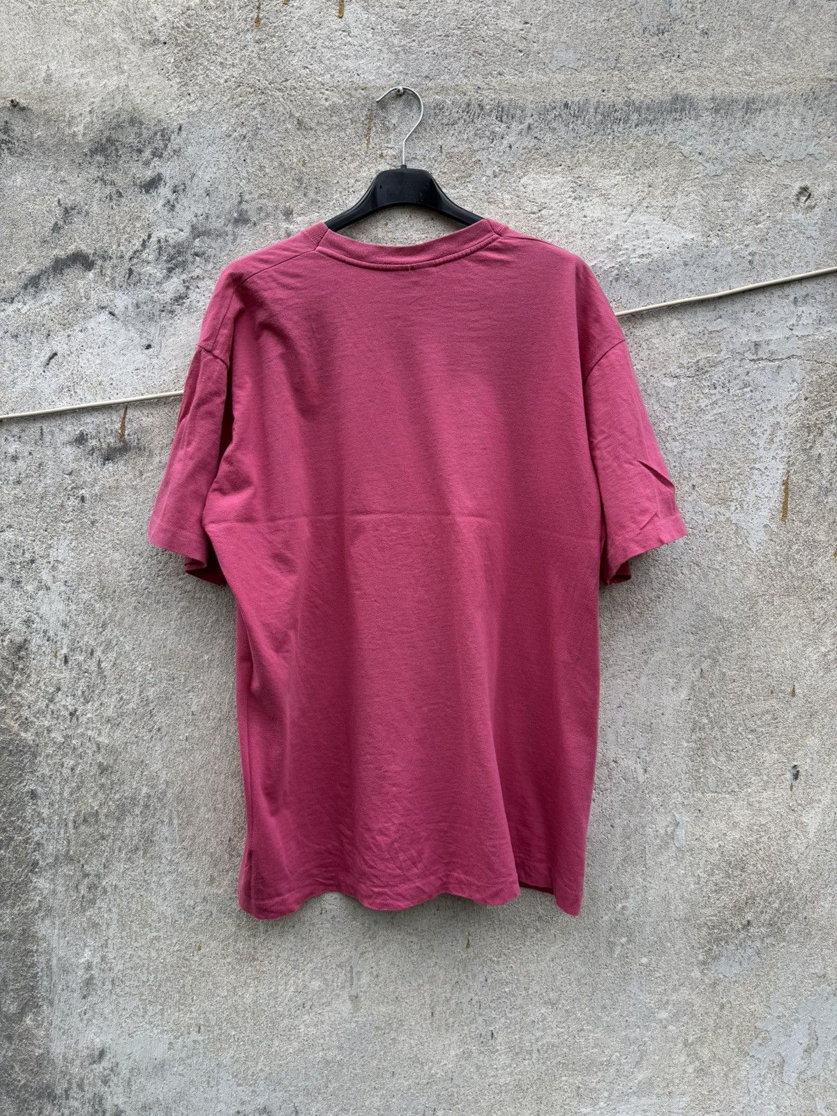 Japanese Brand Vintage Pink Blank Tee Single stitch 90s japanese basic y2k Size US L / EU 52-54 / 3 - 7 Thumbnail