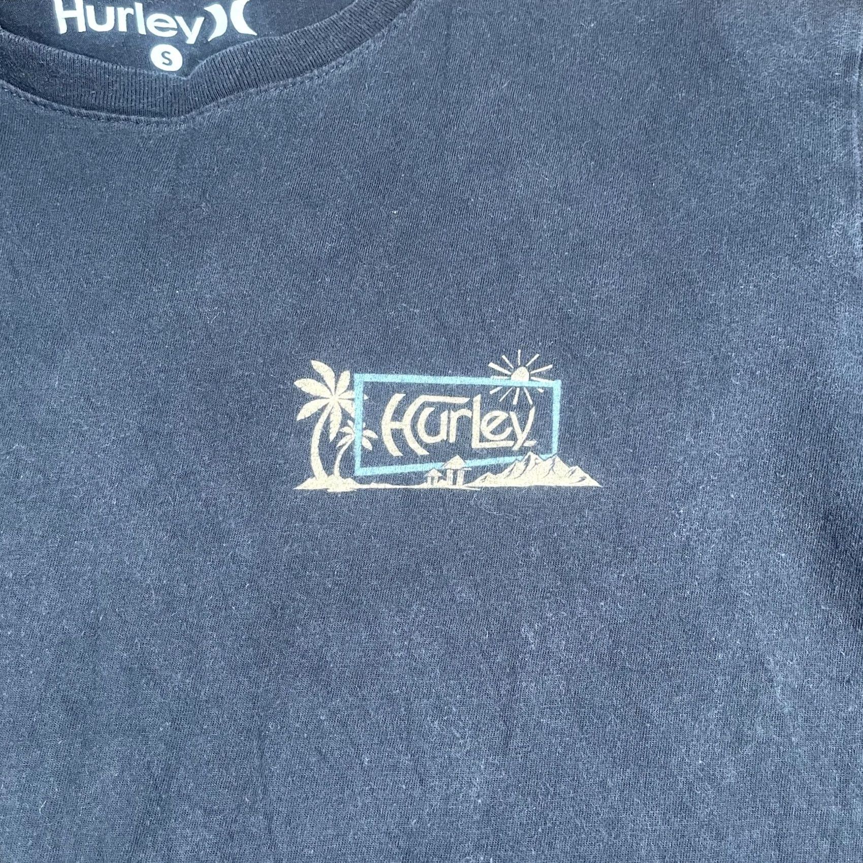 Hurley Hurley CrewNeck Graphics Shirt Mens Small Black Short Sleeve 100% Cotton Graphic Tee, Vintage Condition Size US S / EU 44-46 / 1 - 3 Thumbnail