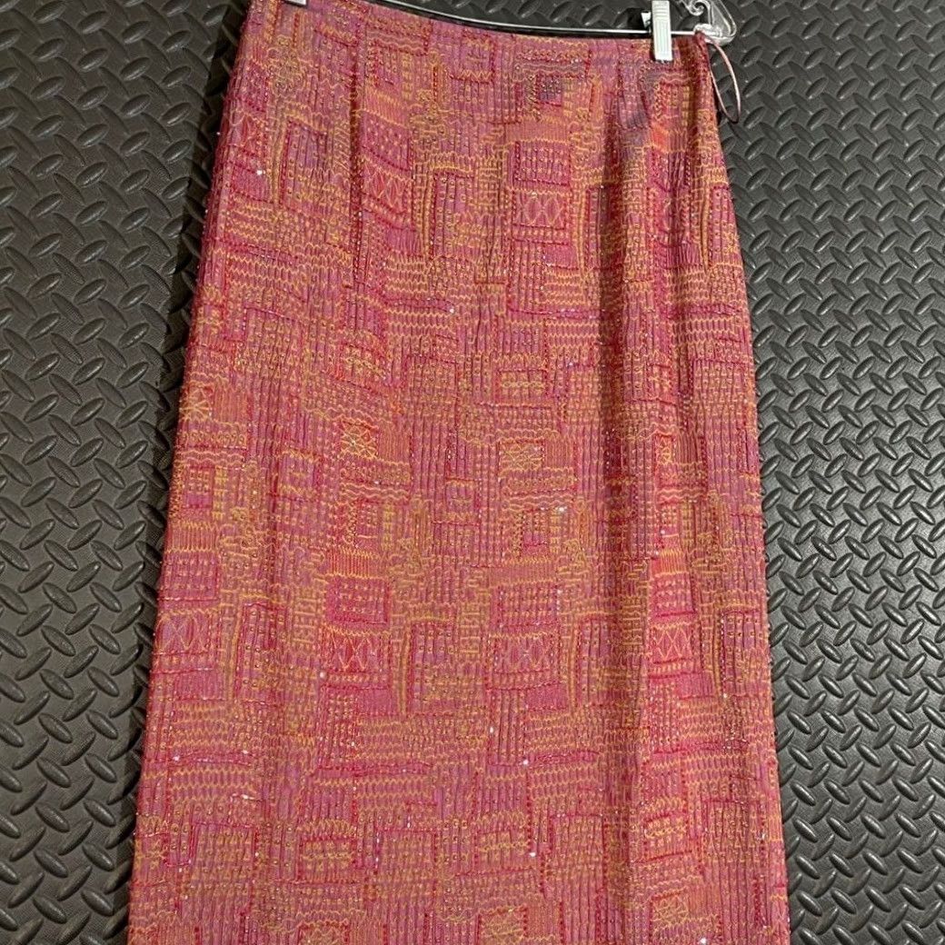 Vintage Carmen Marc Valvo Pink Beaded Maxi Skirt Geometric Embroidered Silk Blend Sz 10 Tall Streetwear? Size 32" / US 10 / IT 46 - 2 Thumbnail