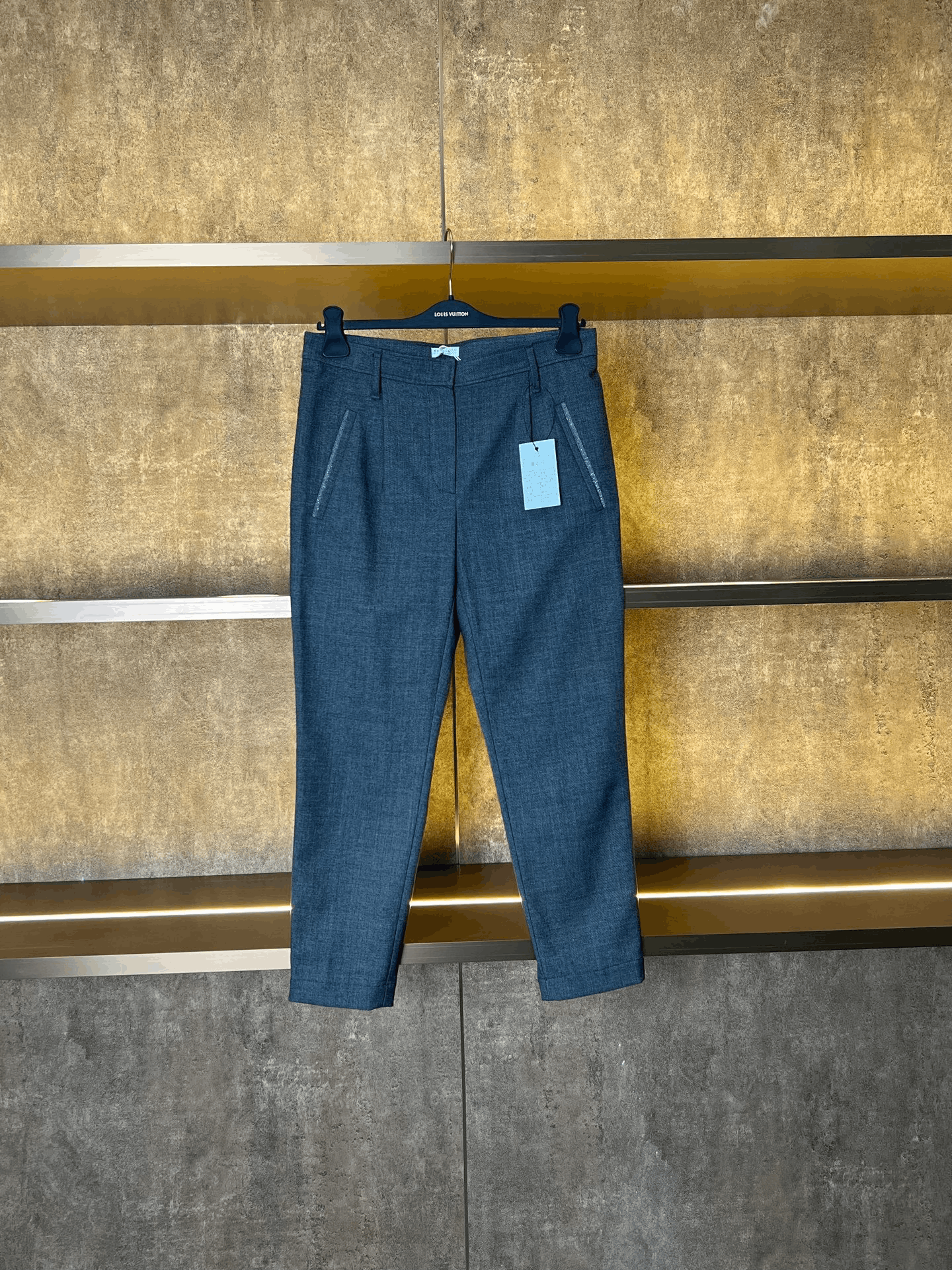 Brunello Cucinelli Brunello Cucinelli Pants 28 Women Size 28" / US 6 / IT 42 - 1 Thumbnail