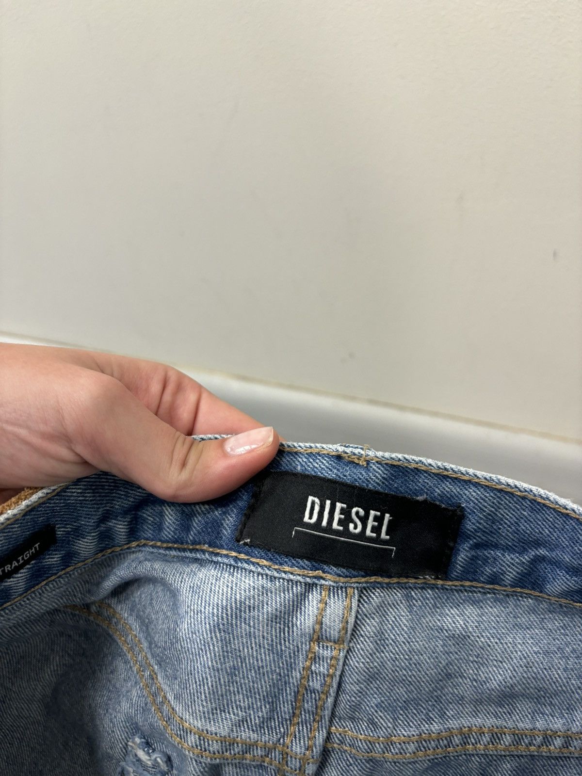 Diesel Diesel Men’s Y2K Straight Fit Light Blue Hype Denim Jeans Size US 34 / EU 50 - 9 Thumbnail