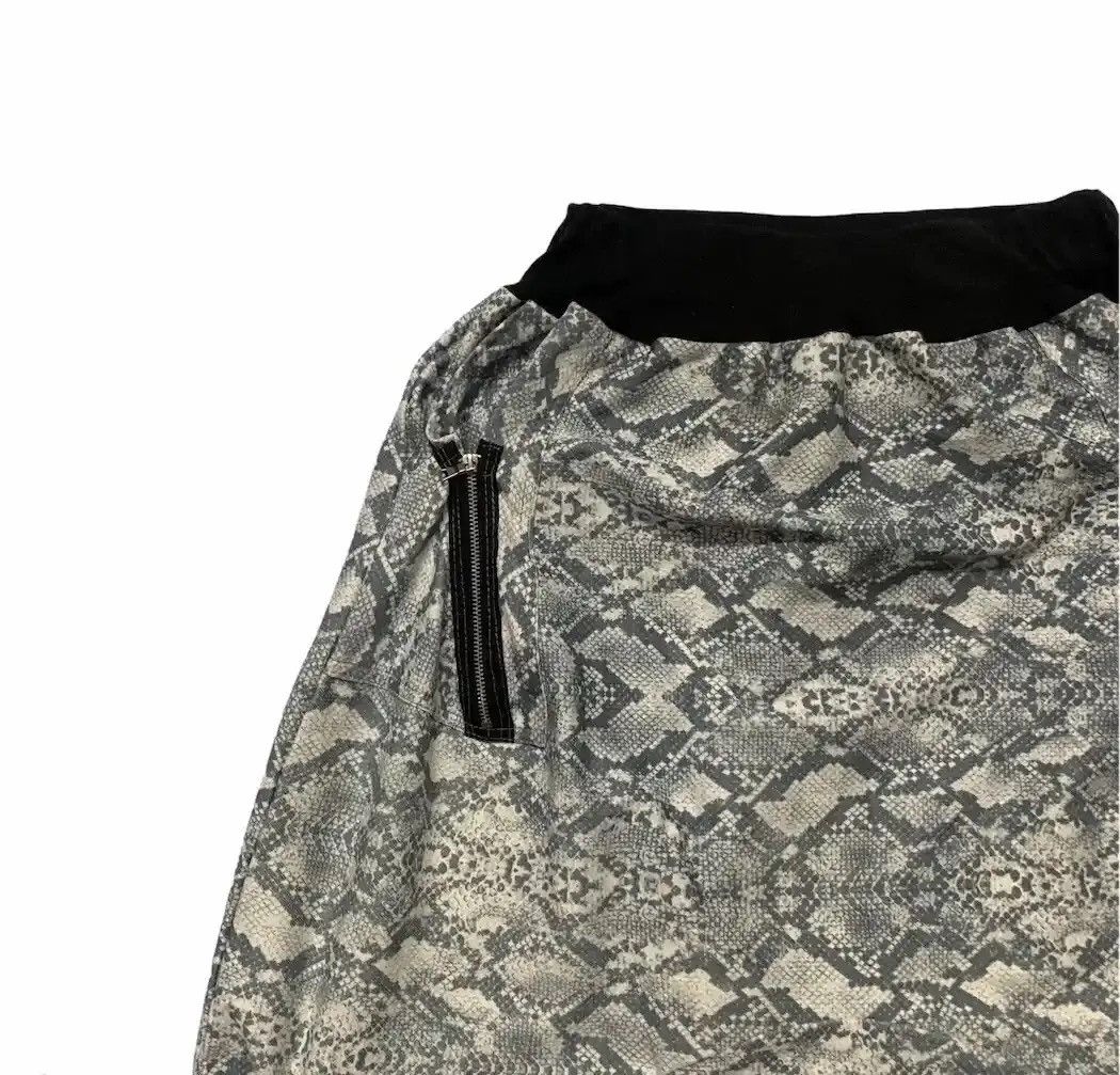 Japanese Brand Japanese HipHop Rapper Spring Waist Cropped Drop Pants Size US 32 / EU 48 - 2 Thumbnail