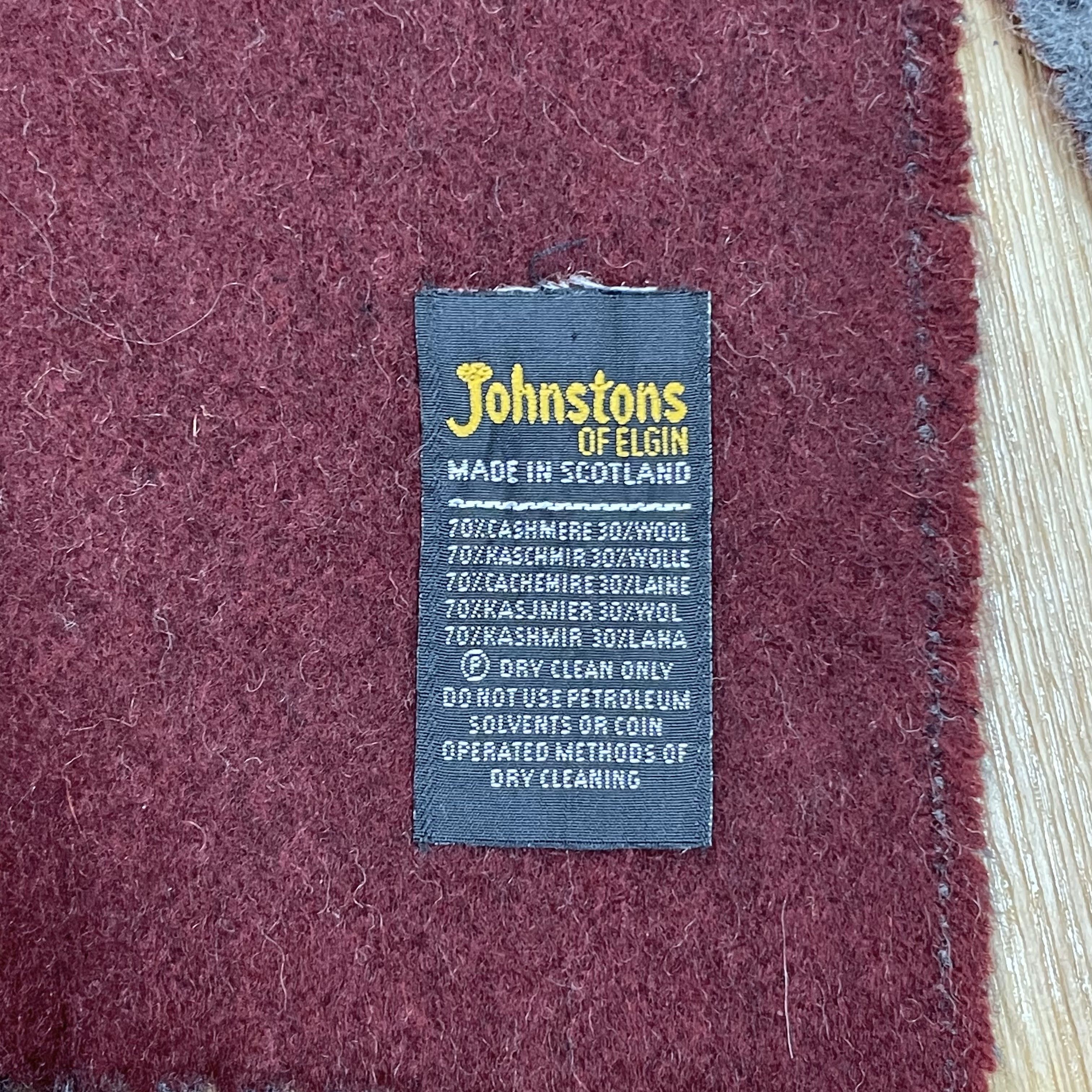 Johnstons Of Elgin Johnstons Of Elgin Scarf / Muffler - 6202 Size ONE SIZE - 6 Thumbnail