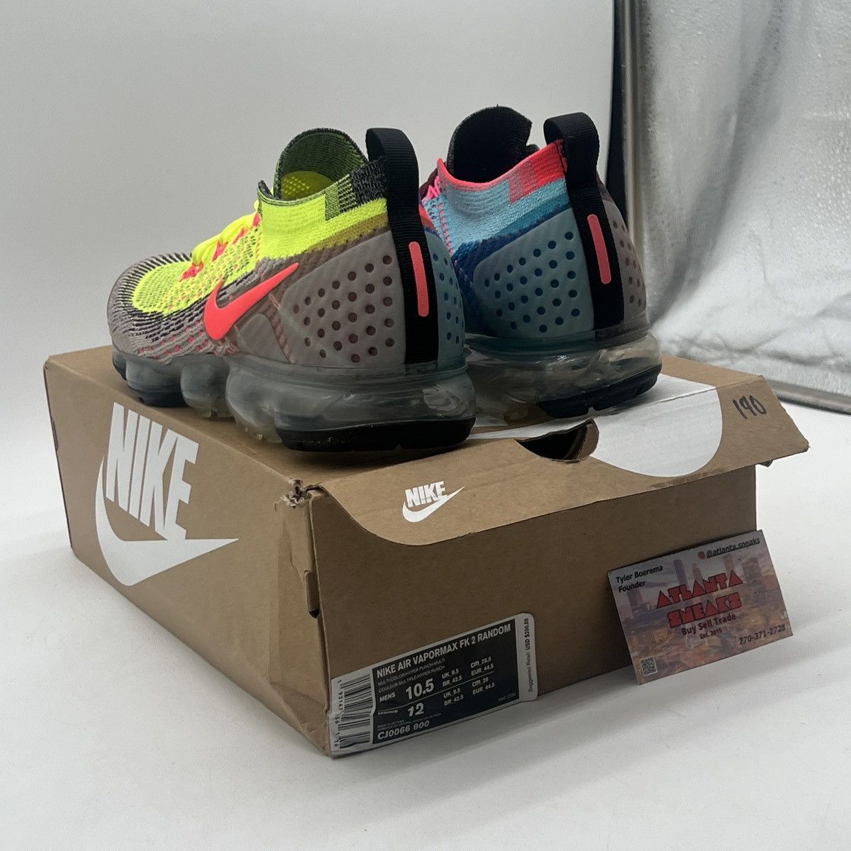 Nike Air VaporMax 2 random Size US 10.5 / EU 43-44 - 4 Thumbnail
