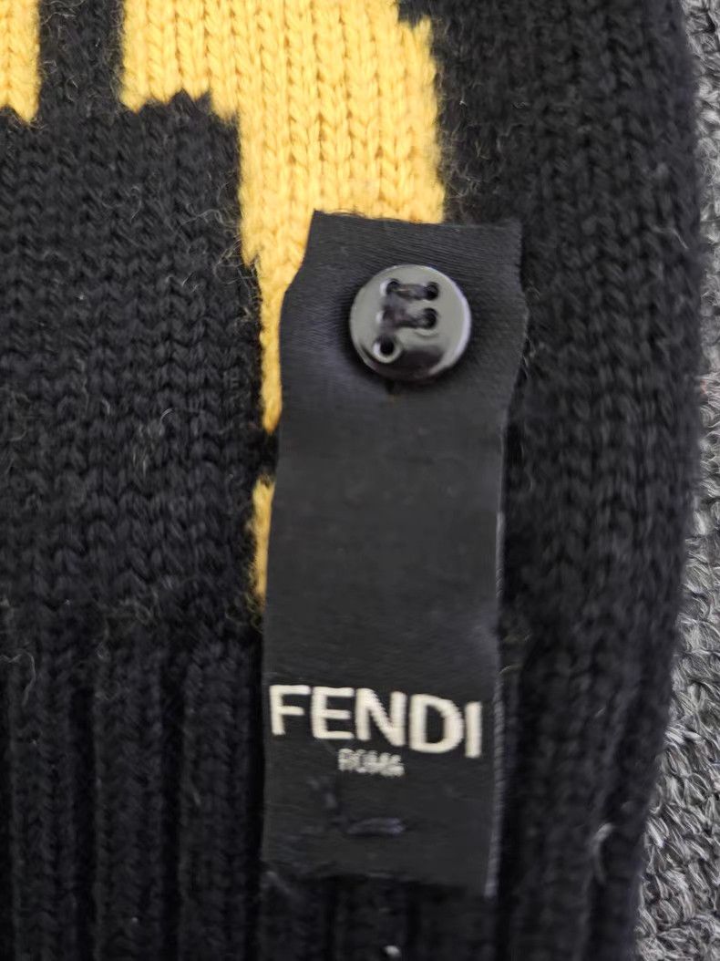 Fendi Fendi Men's Wool Sweater Size US L / EU 52-54 / 3 - 8 Thumbnail