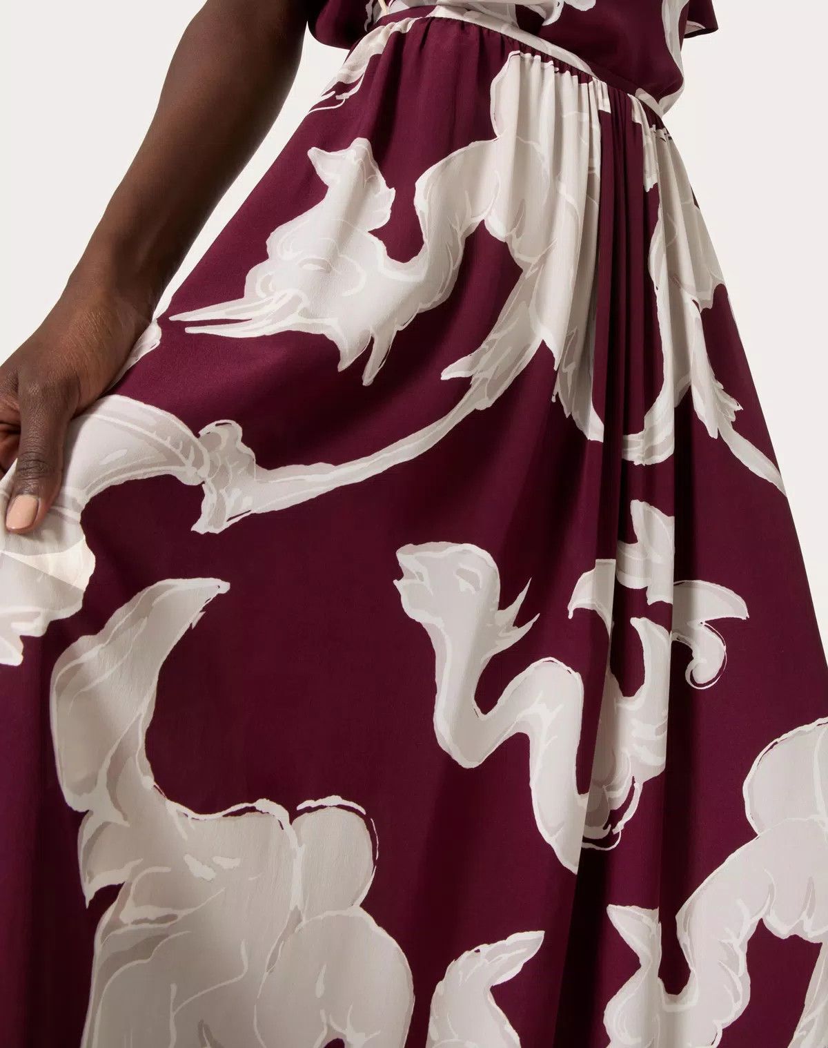 Valentino o1s1wg110525 Crepe De Chine Midi Skirt in Multicolor Size 32" / US 10 / IT 46 - 5 Thumbnail