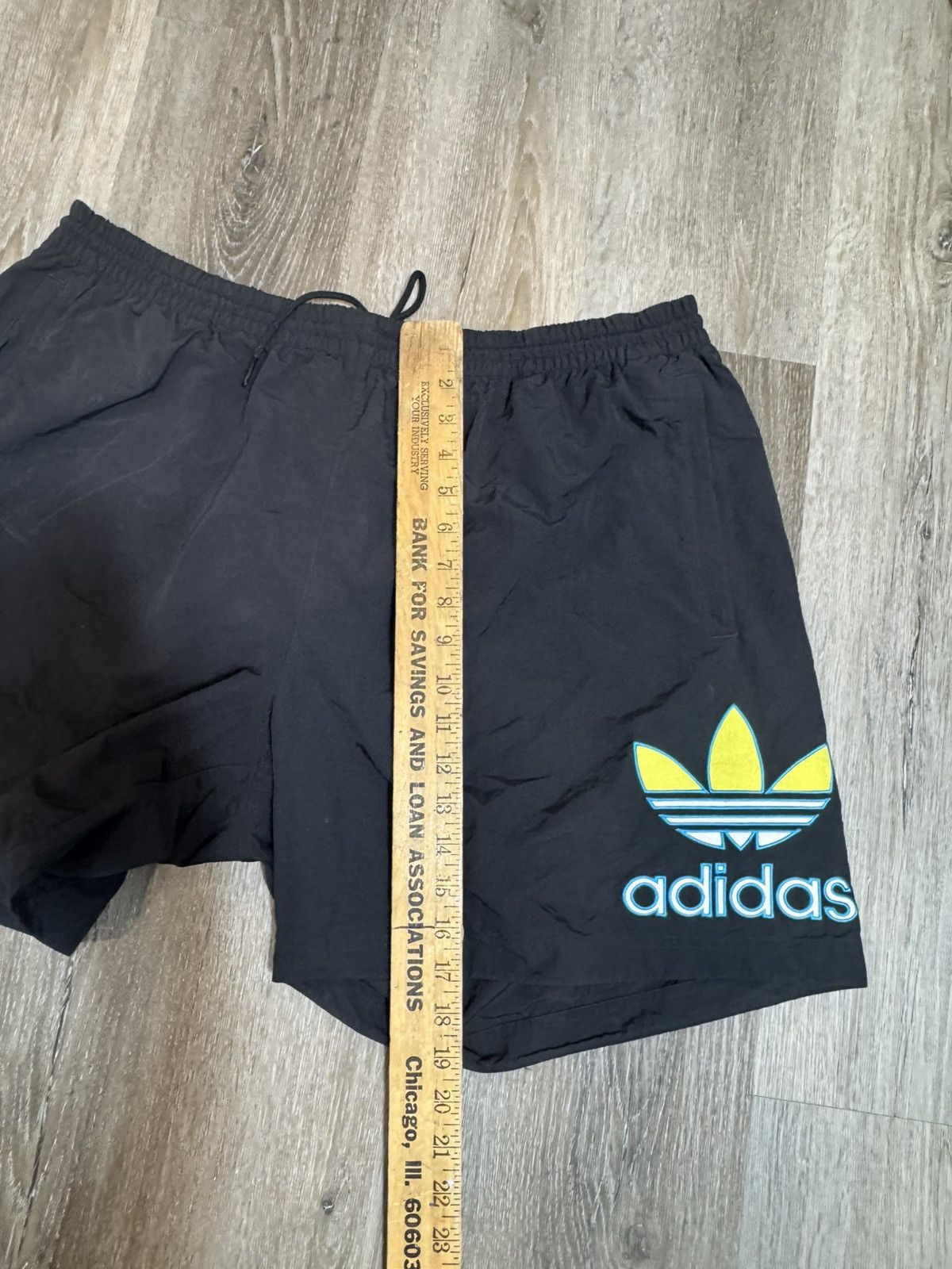 Adidas ADIDAS /// XXL CLEAN SHORT Size US 38 / EU 54 - 9 Thumbnail