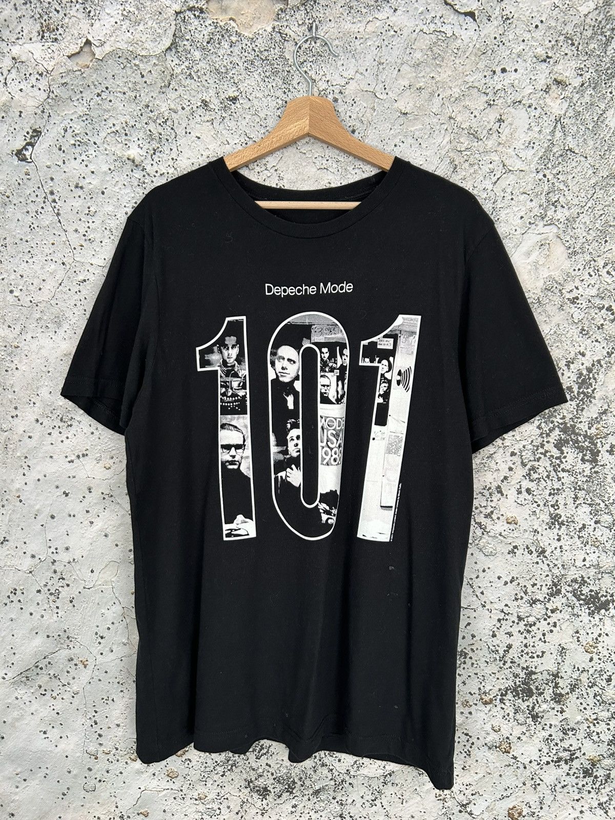 Band Tees Depeche Mode 101 Graphic Tee Vintage Rock Band Alternative Size US L / EU 52-54 / 3 - 1 Thumbnail
