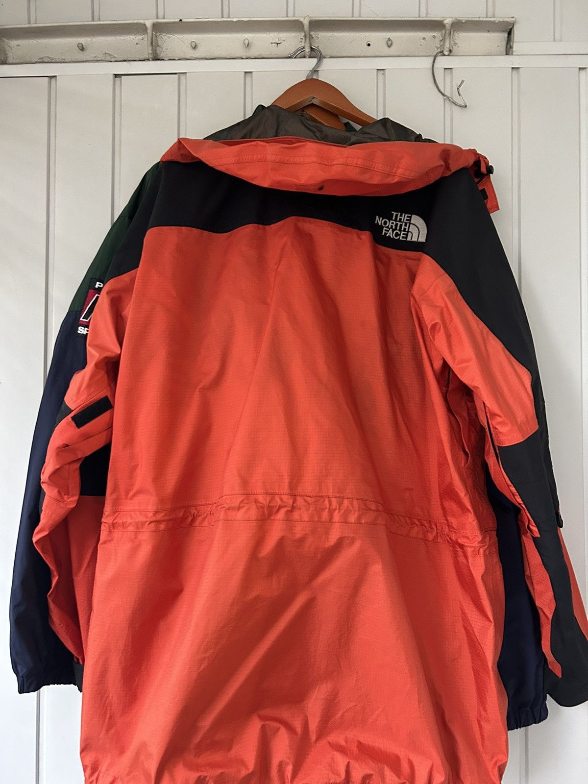 The North Face The North Face Gore tex Vintage Kichatna Mountain Jacket XL Size US XL / EU 56 / 4 - 5 Thumbnail