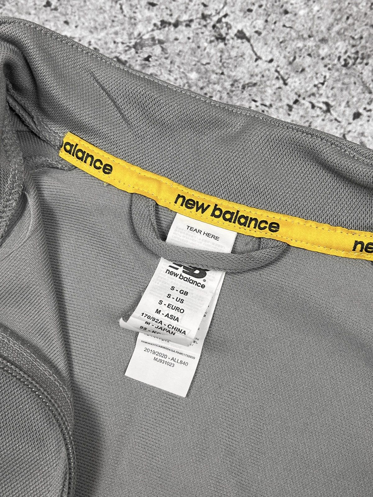 New Balance New Balance Liverpool 2019/2020 Soccer Track Jacket Football Size US S / EU 44-46 / 1 - 3 Thumbnail