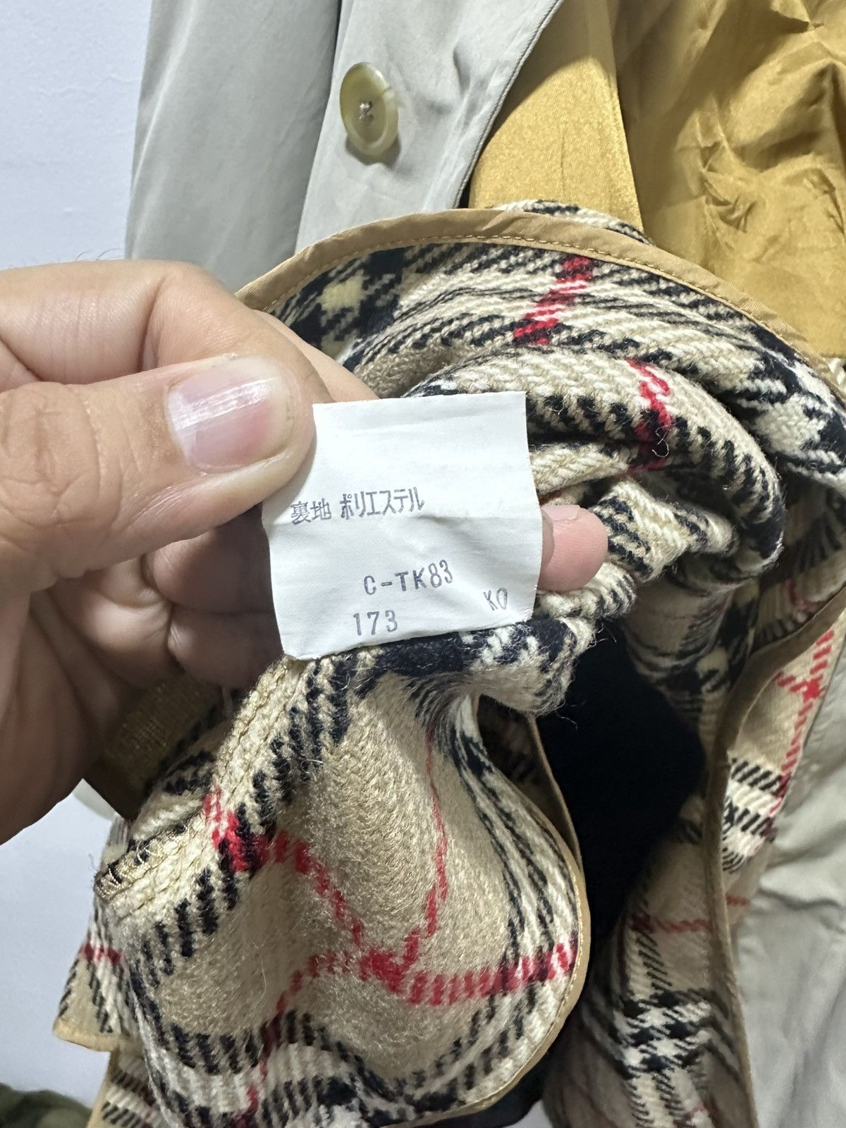 Burberry Vintage Burberry Nova Check Long Jacket Design Size US L / EU 52-54 / 3 - 8 Thumbnail