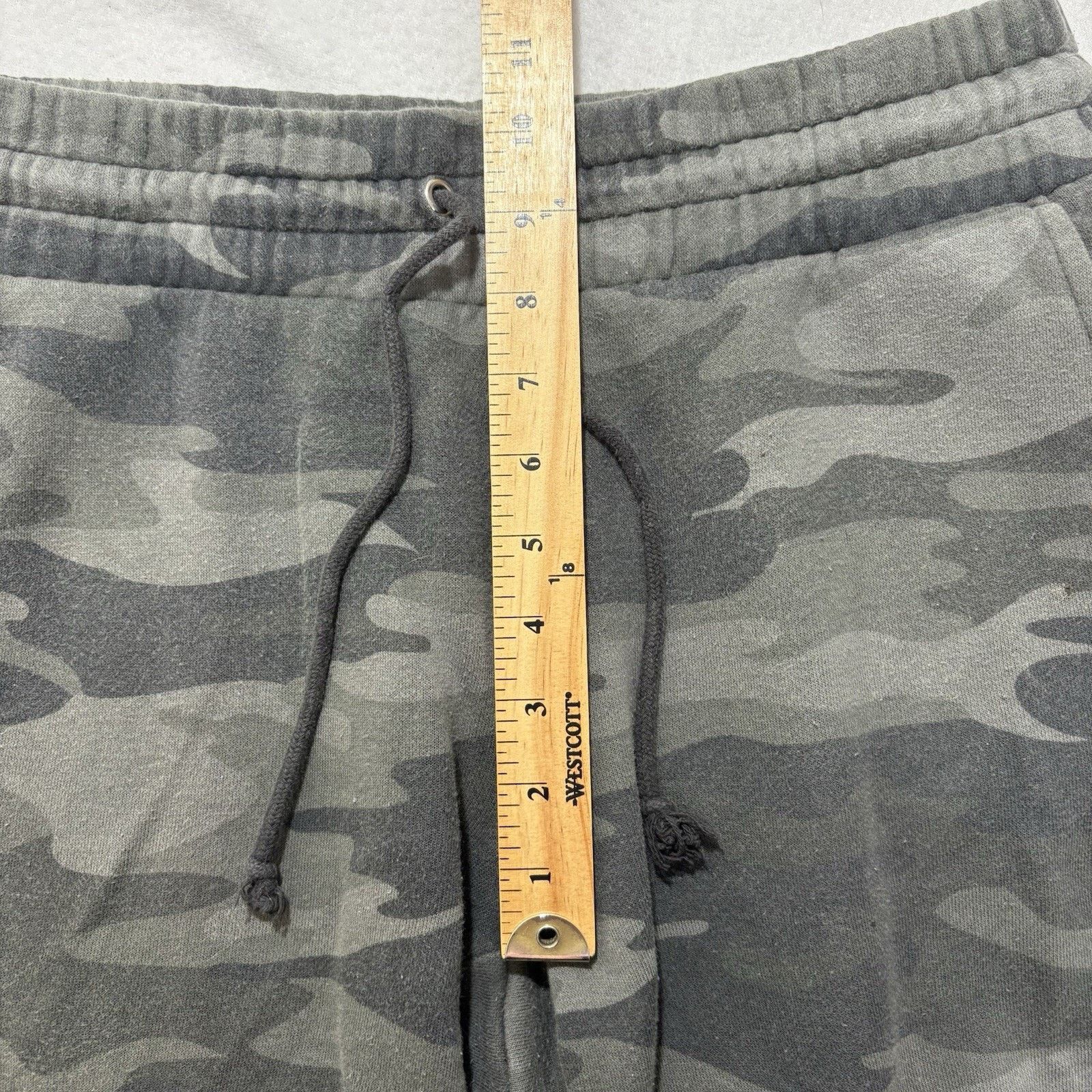 Target Basics Wild Fable Small Tapered Sweatpants Camo Green Joggers Pants Size 28" / US 6 / IT 42 - 10 Thumbnail