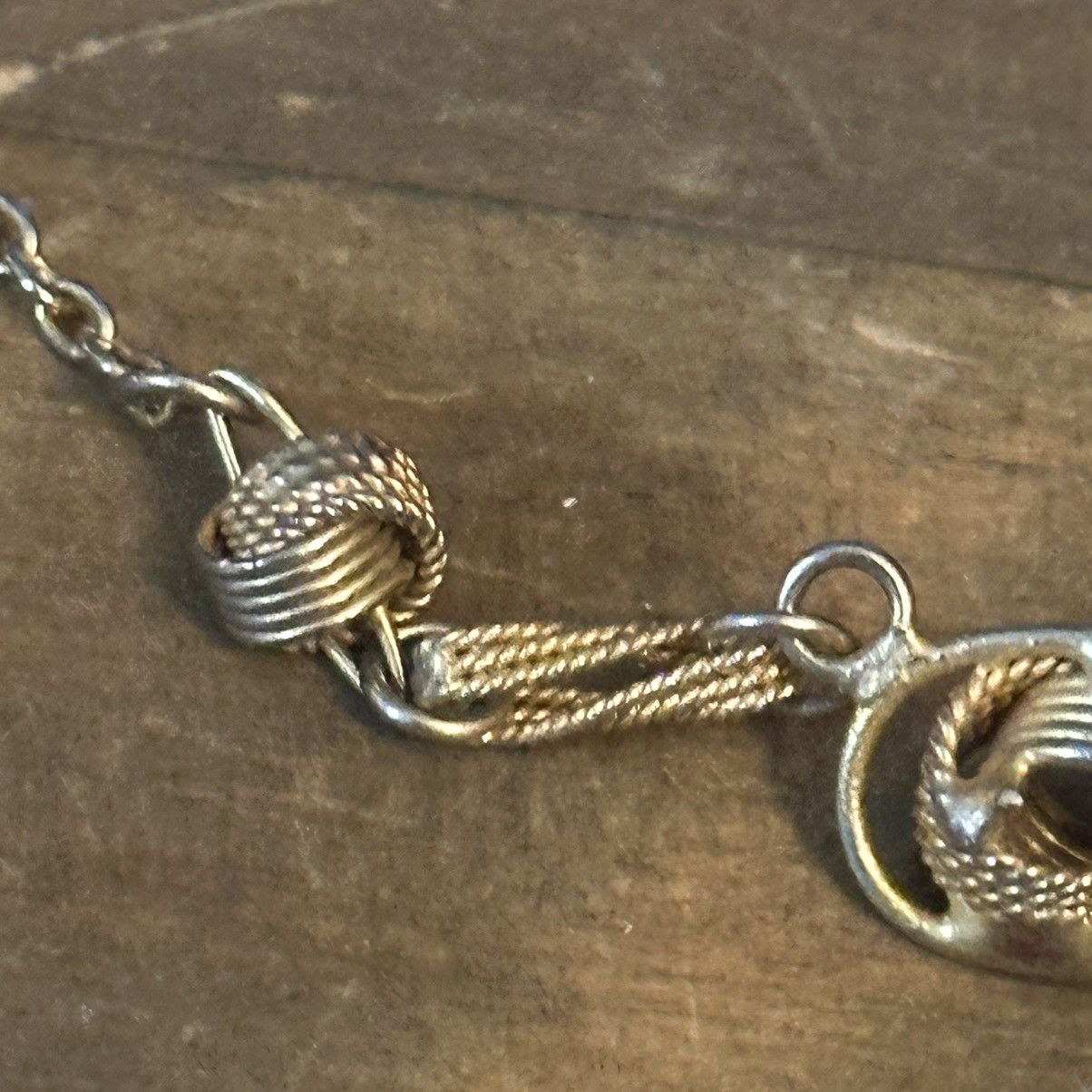 Vintage Vintage gold tone ribbon knot necklace Size ONE SIZE - 6 Thumbnail