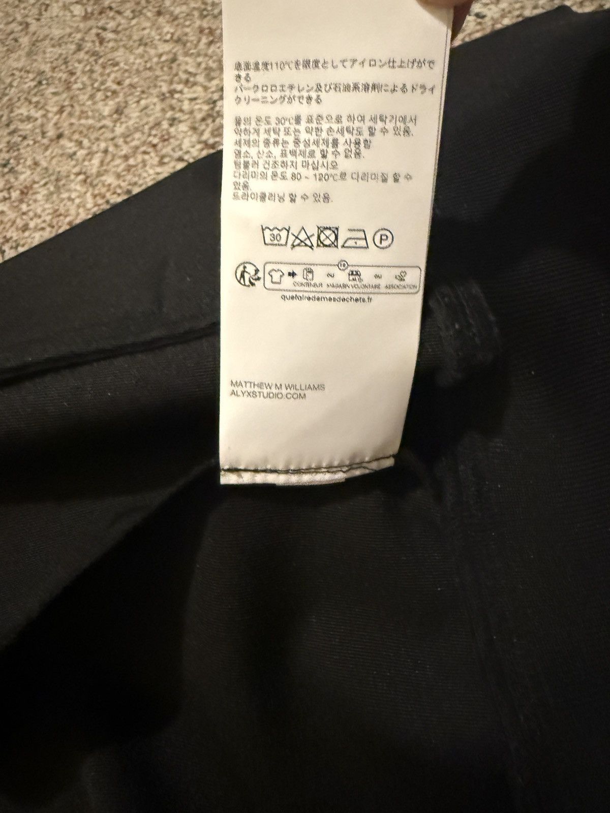 1017 ALYX 9SM 1017 ALYX 9SM BLACK BUCKLE SWEATER / TRACK JACKET Size US S / EU 44-46 / 1 - 8 Thumbnail