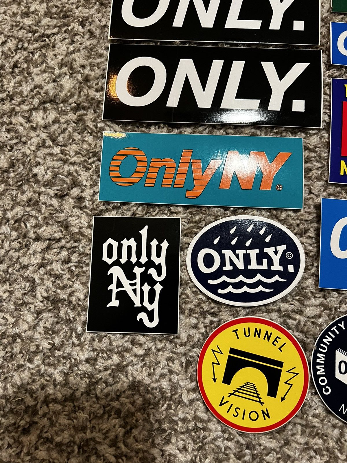 Only NY Only NY sticker Lot Size ONE SIZE - 4 Thumbnail