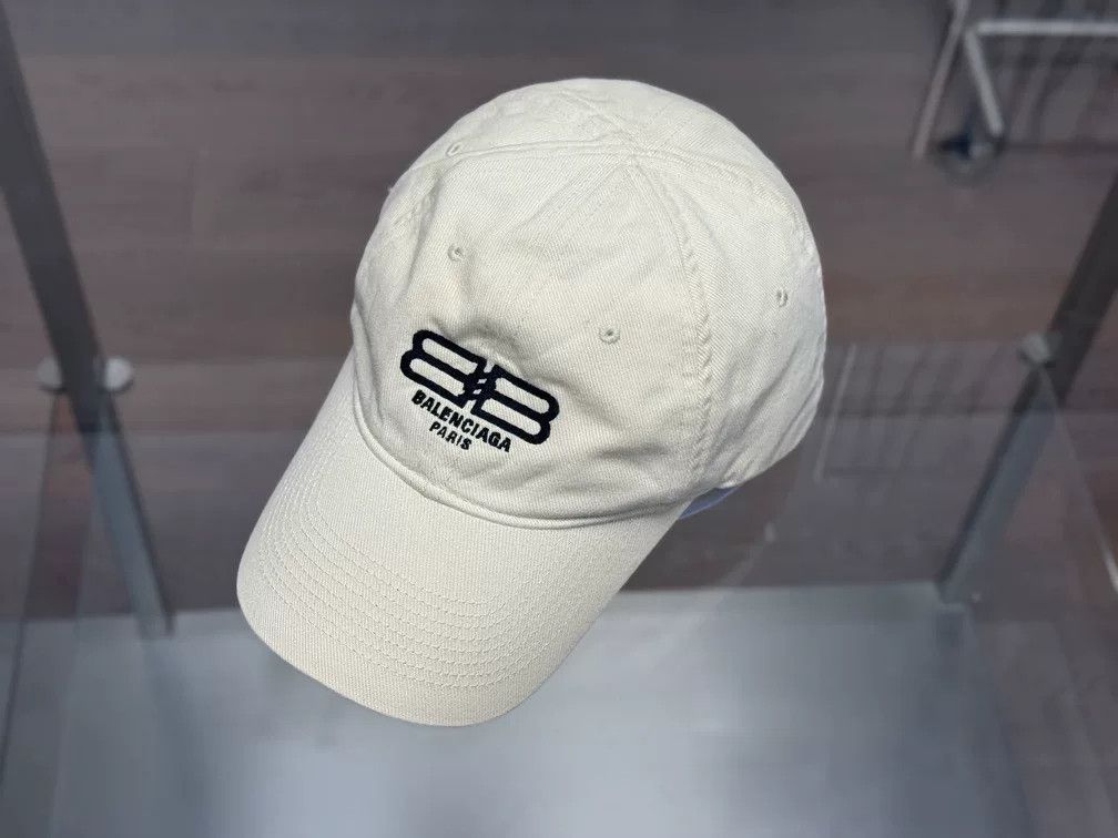 Balenciaga Balenciaga Double B Embroidered Baseball Cap Size ONE SIZE - 1 Thumbnail