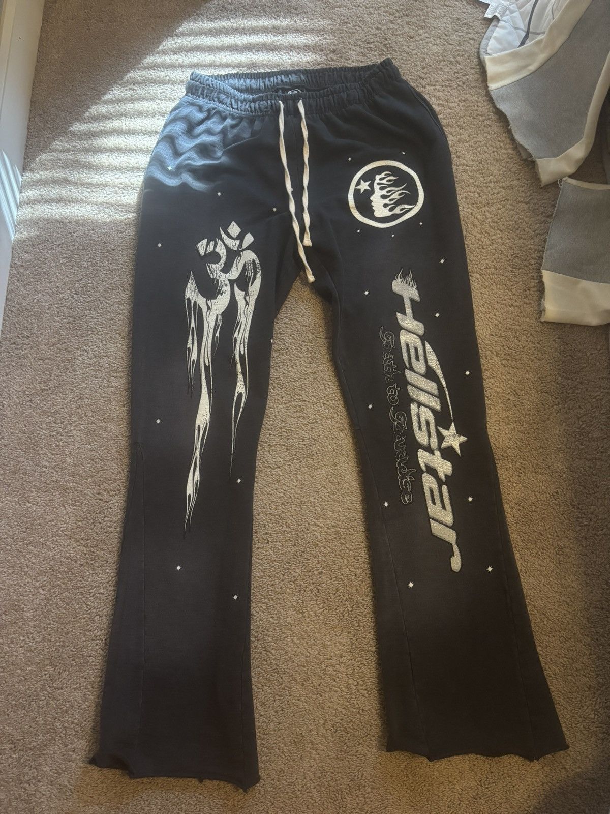 【HELLSTAR】SWEATS HALF PANTS / size L Hellstar Sweatpants | Shop Authentic Hellstar Sweatpants