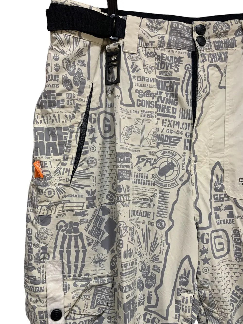 Grenade SkiPants Grenade Fatigue Project Full Print 2007/2008 Size L Size US 32 / EU 48 - 8 Thumbnail