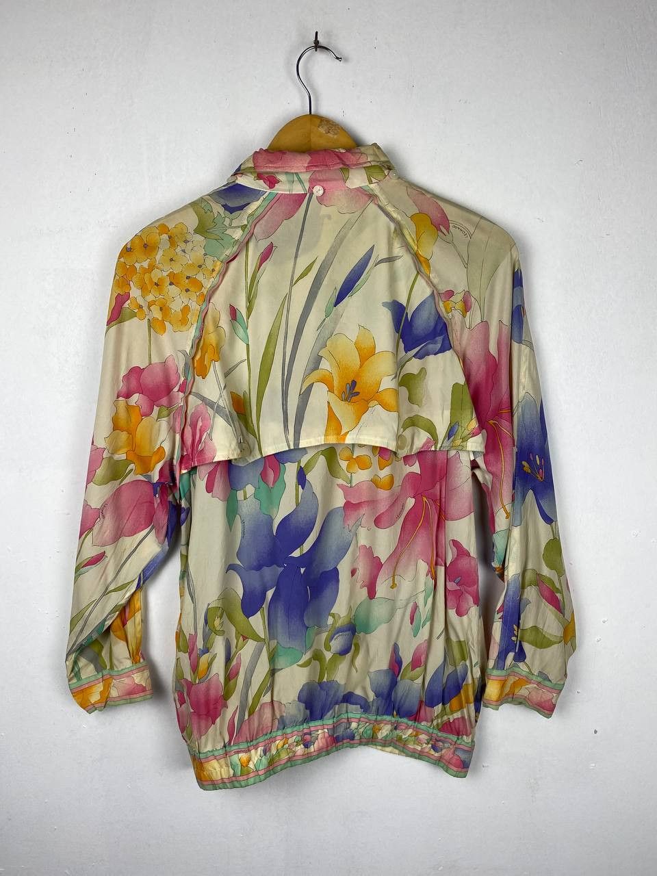 Leonard Paris leonard silk floral jacket nice design Size L / US 10 / IT 46 - 8 Thumbnail