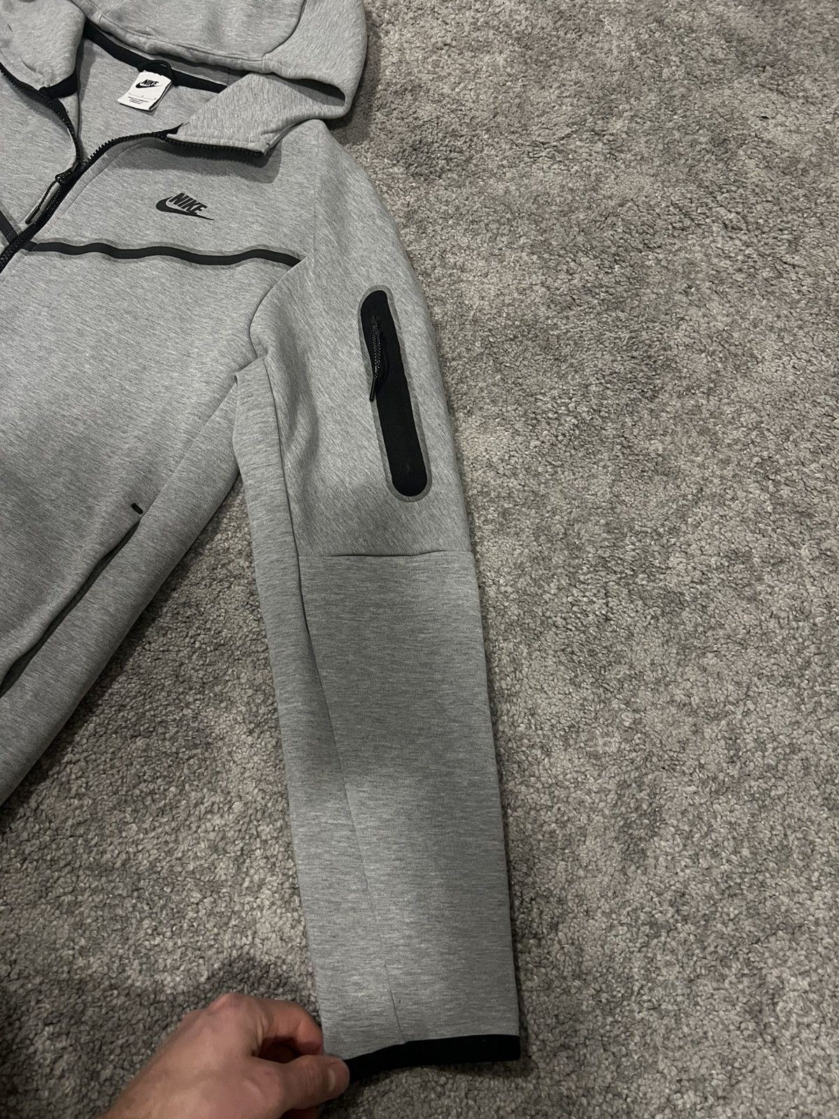 Nike Nike Tech Fleece gray hoodie zip Size US L / EU 52-54 / 3 - 3 Thumbnail