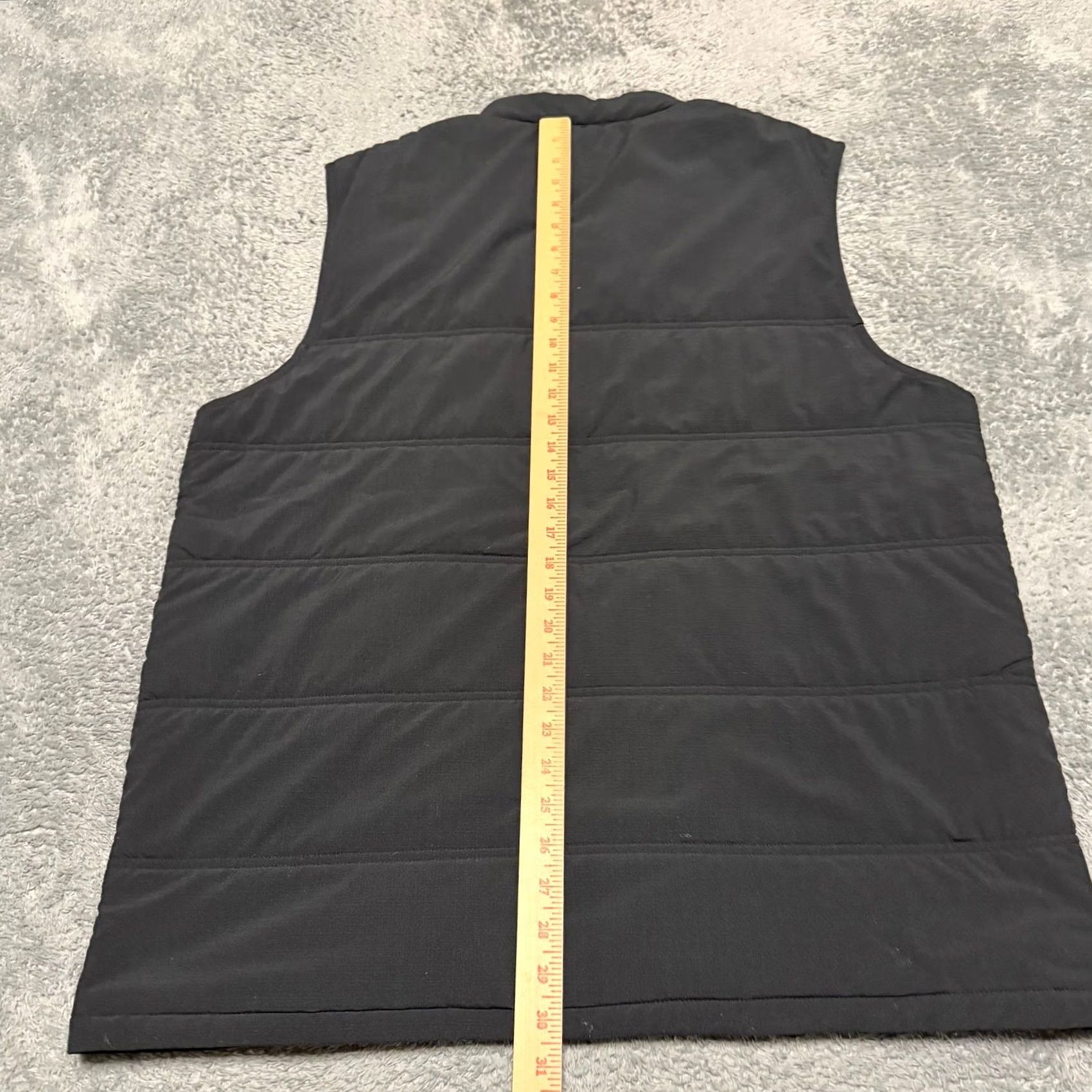 TravisMathew Travis Mathew Golf Vest Mens XXL Black Insulated Embroidered Warm Size US XXL / EU 58 / 5 - 7 Thumbnail