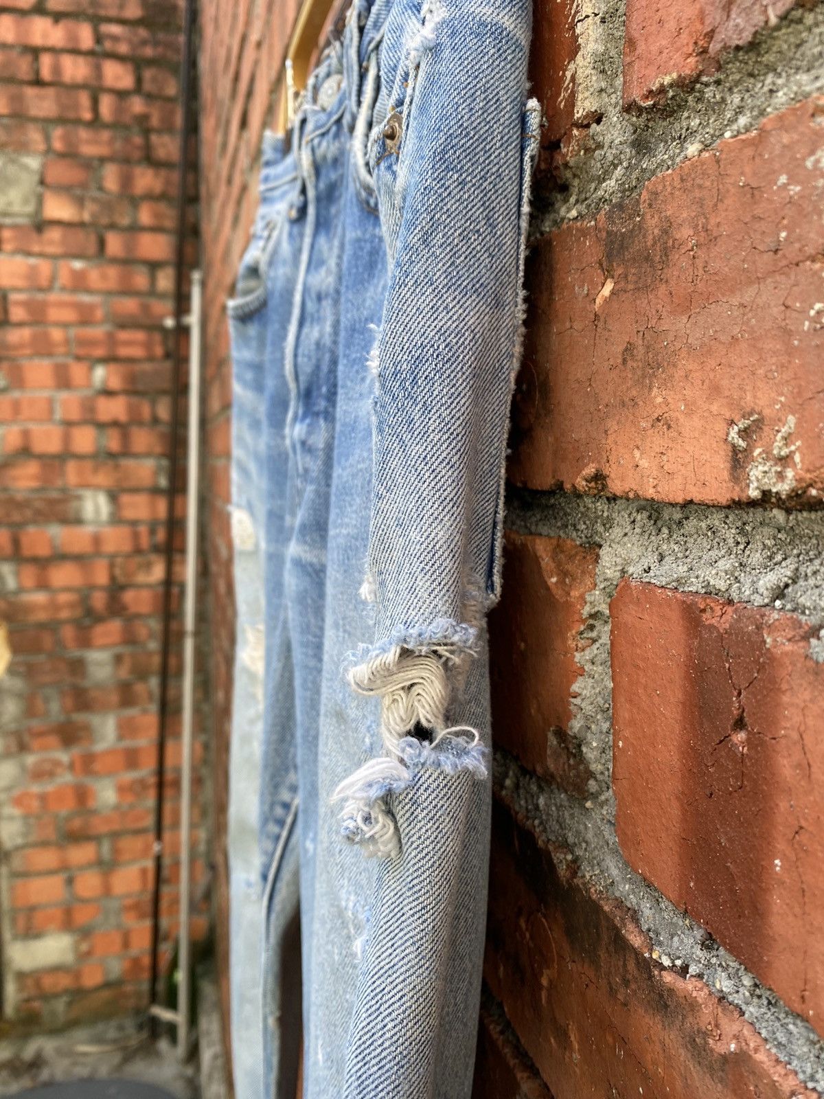 Levi's Vintage Clothing W28x30 Vintage levi's 501 redline ripped distressed USA Size US 28 / EU 44 - 7 Thumbnail