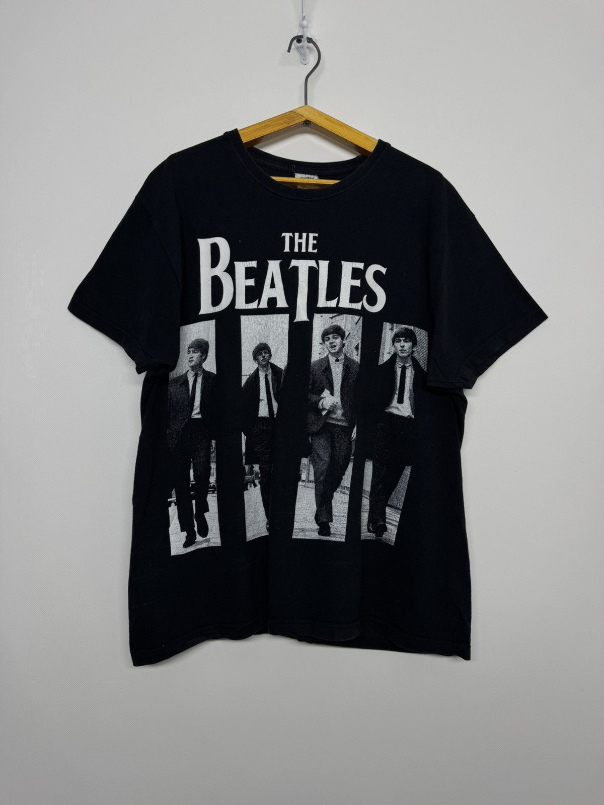 Vintage Vintage Y2k The Beatles T-Shirt Size US S / EU 44-46 / 1 - 5 Thumbnail