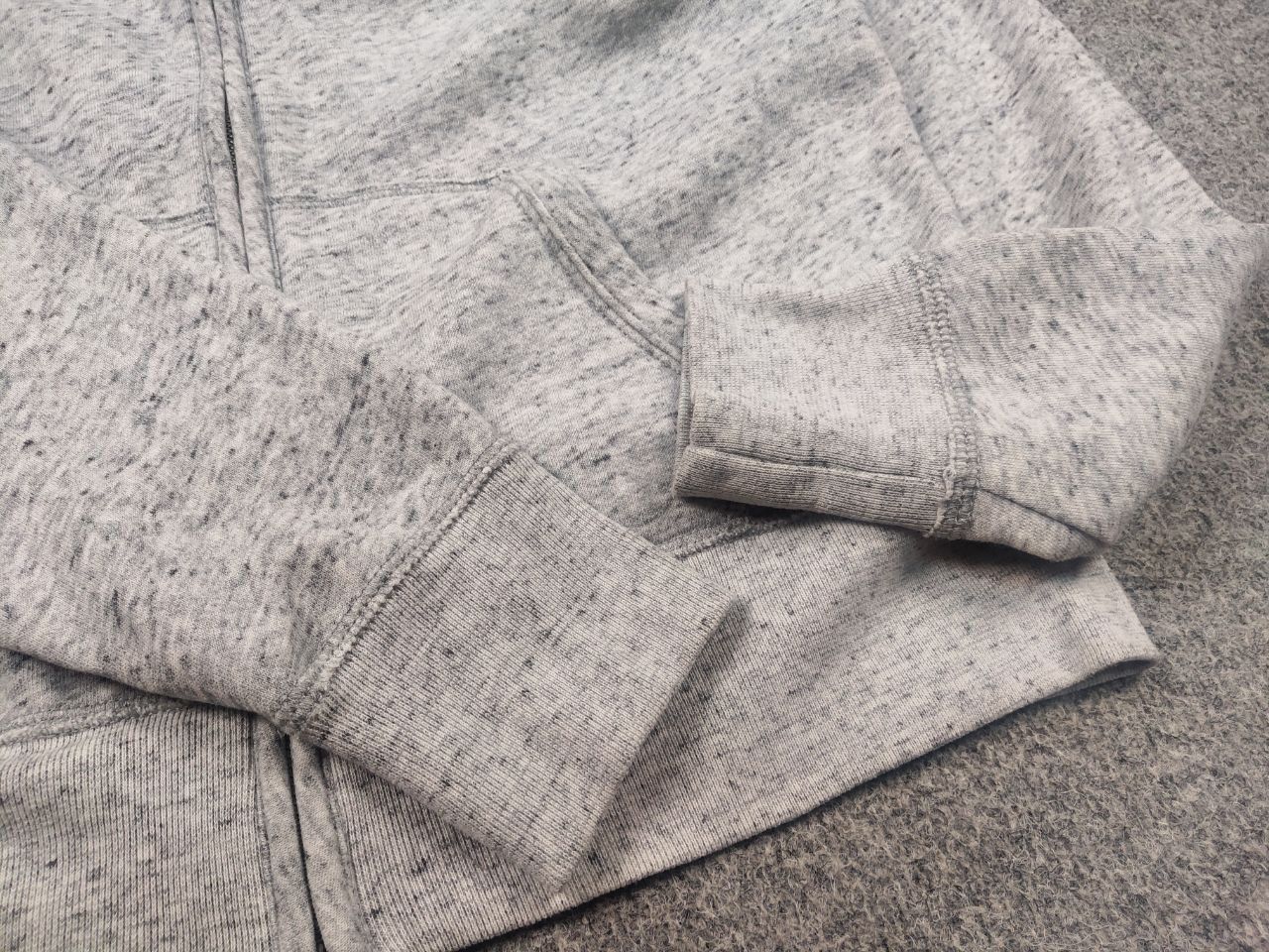 Abercrombie & Fitch Vintage Abercrombie Zip Fur Hoodie Y2K if six was nine LGB Size US L / EU 52-54 / 3 - 8 Thumbnail
