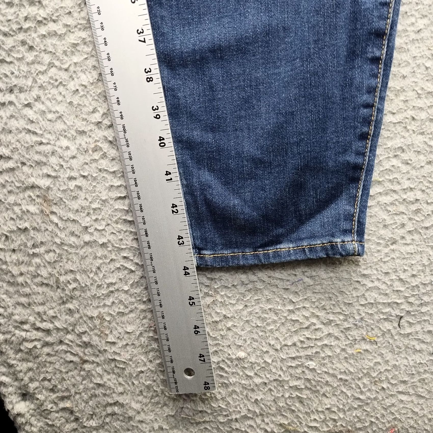 Levi's Levi's Signature by Levi Strauss & Co. Jeans Womens 28W Blue Denim Mid Rise Skinny Leg Jeans Size 28" / US 6 / IT 42 - 4 Thumbnail