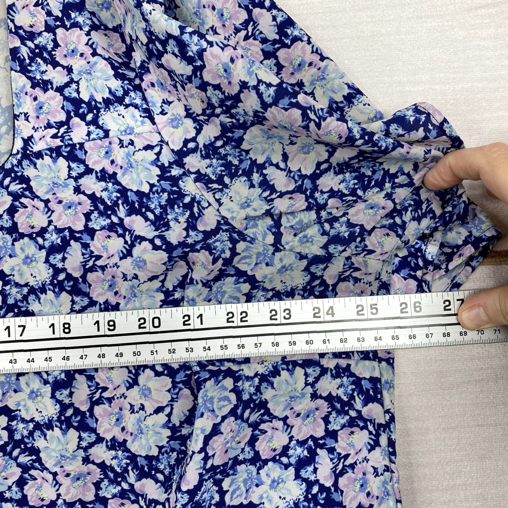 Vintage Skies are Blue Skies are Blue Top Womens 2X Curvy Floral Short Sleeve V Neck Blouse Blue Bohemian 2X Womens Size XXL / US 16-18 / IT 52-54 - 5 Thumbnail