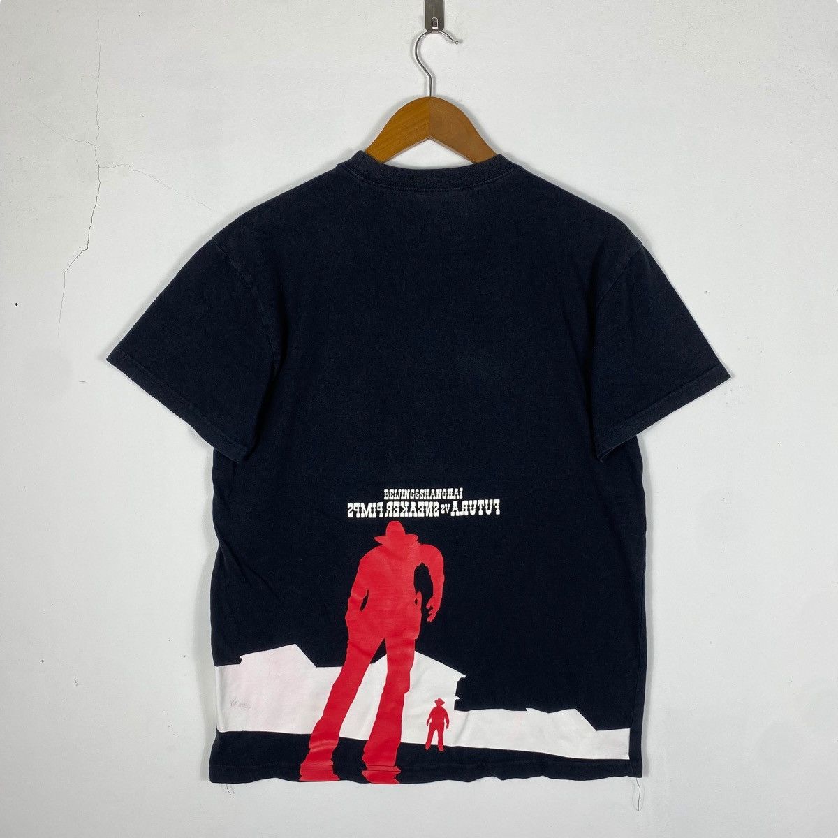 Futura SNEAKER PIMPS x FUTURA Far Far East Beijing & Shanghai Tee Size US M / EU 48-50 / 2 - 5 Thumbnail