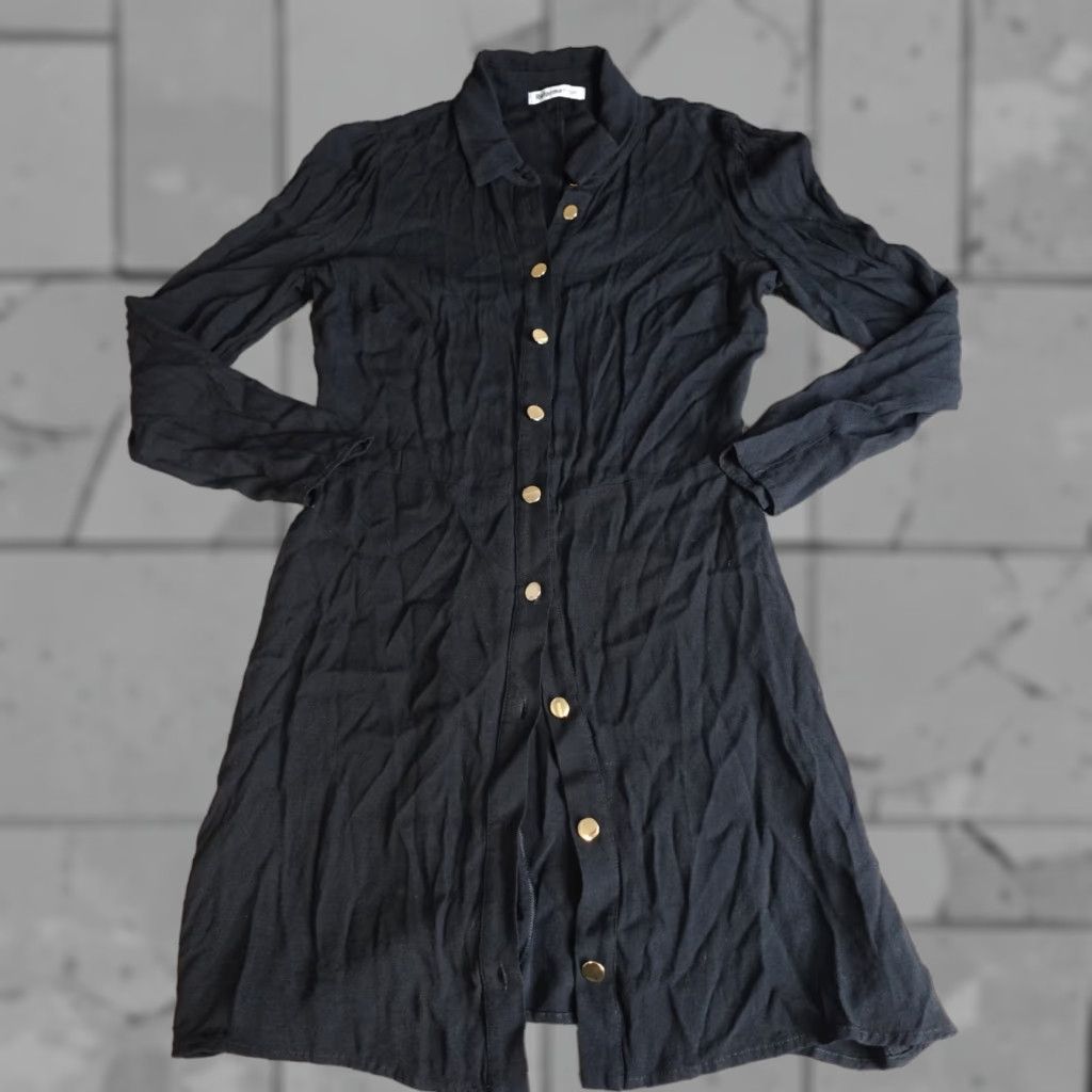 Reformation Reformation Womens Dress Shirt 10 Black Long Sleeve Button-Up Casual Pockets Womens (United States) Size L / US 10 / IT 46 - 1 Thumbnail