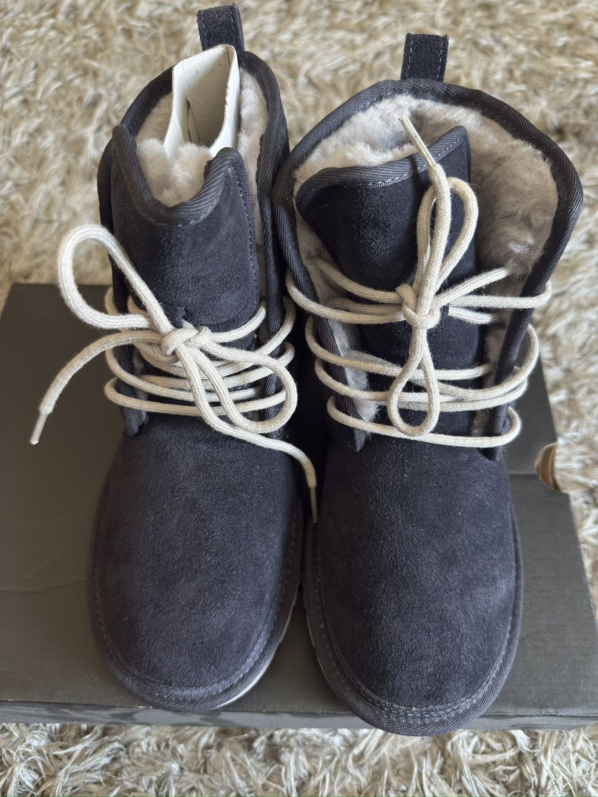 Ugg UGG Harkley True Navy Size US 7 / EU 40 - 1 Thumbnail