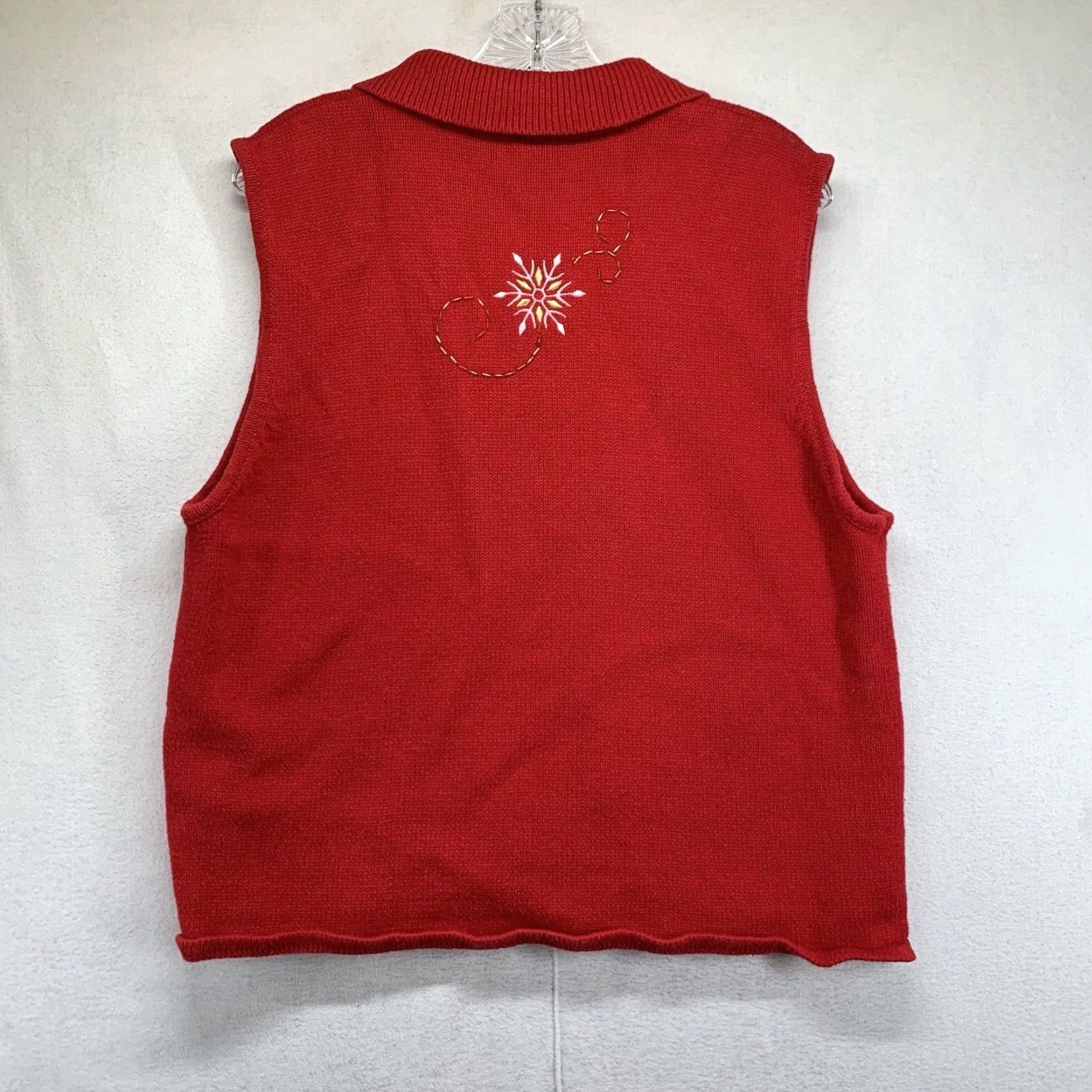 Vintage VINTAGE Southern Lady Womens Vest Sweater Geometric Snowflake Zipper Holiday Christmas Red L Adult Large Womens Size L / US 10 / IT 46 - 3 Thumbnail