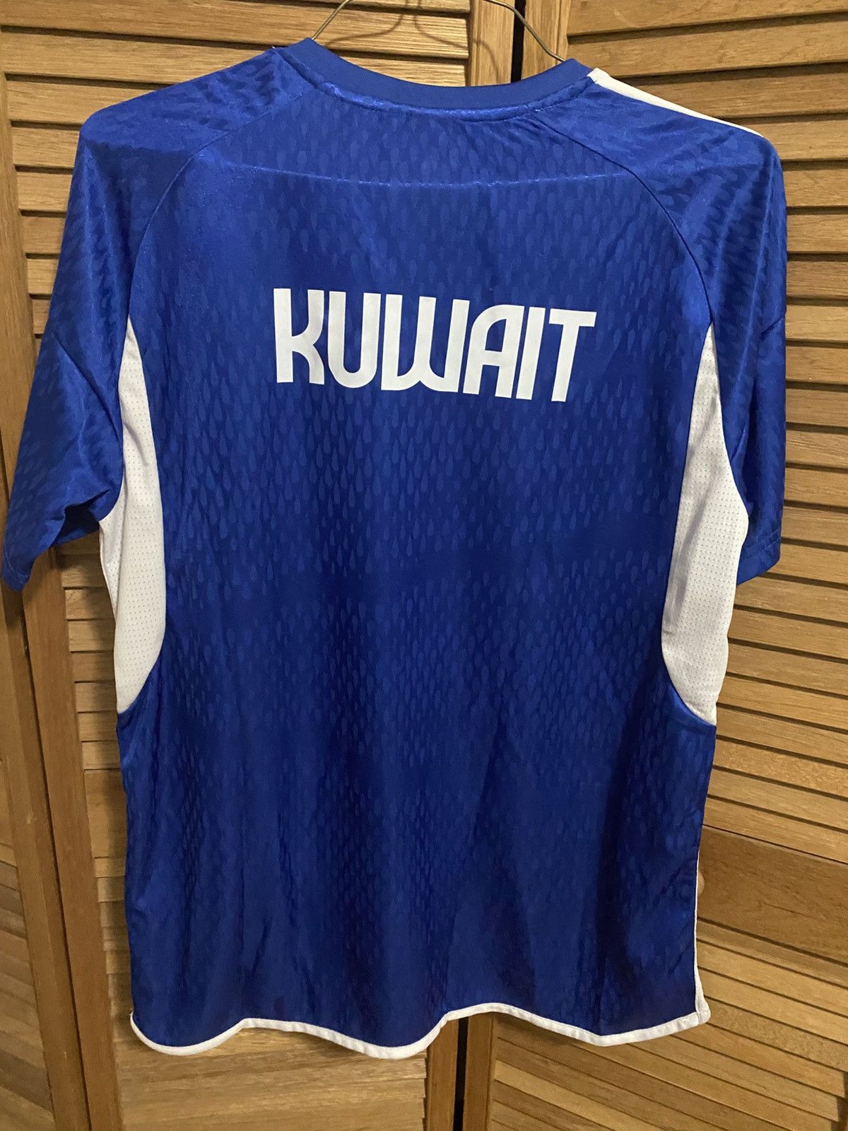 Adidas Kuwait soccer jersey Size US L / EU 52-54 / 3 - 4 Thumbnail