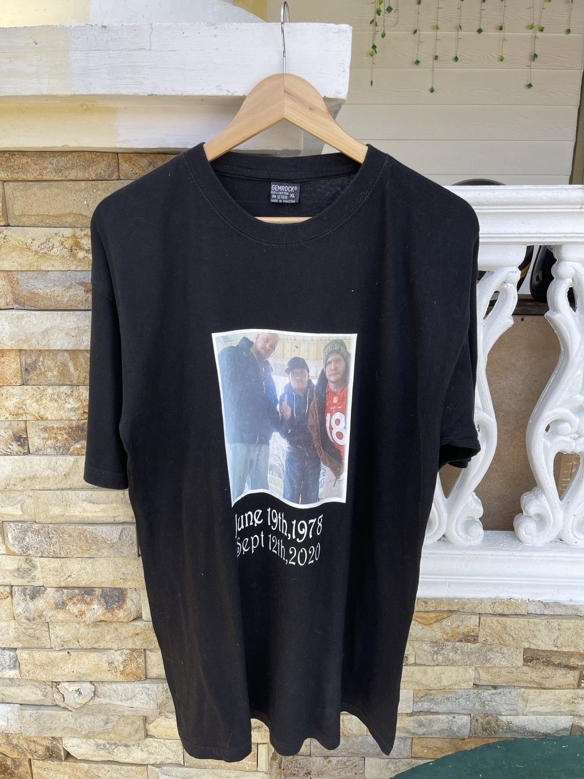 Band Tees Rare🔥Vintage Raptees Fly High Dwain T Shirt Size US XL / EU 56 / 4 - 1 Thumbnail
