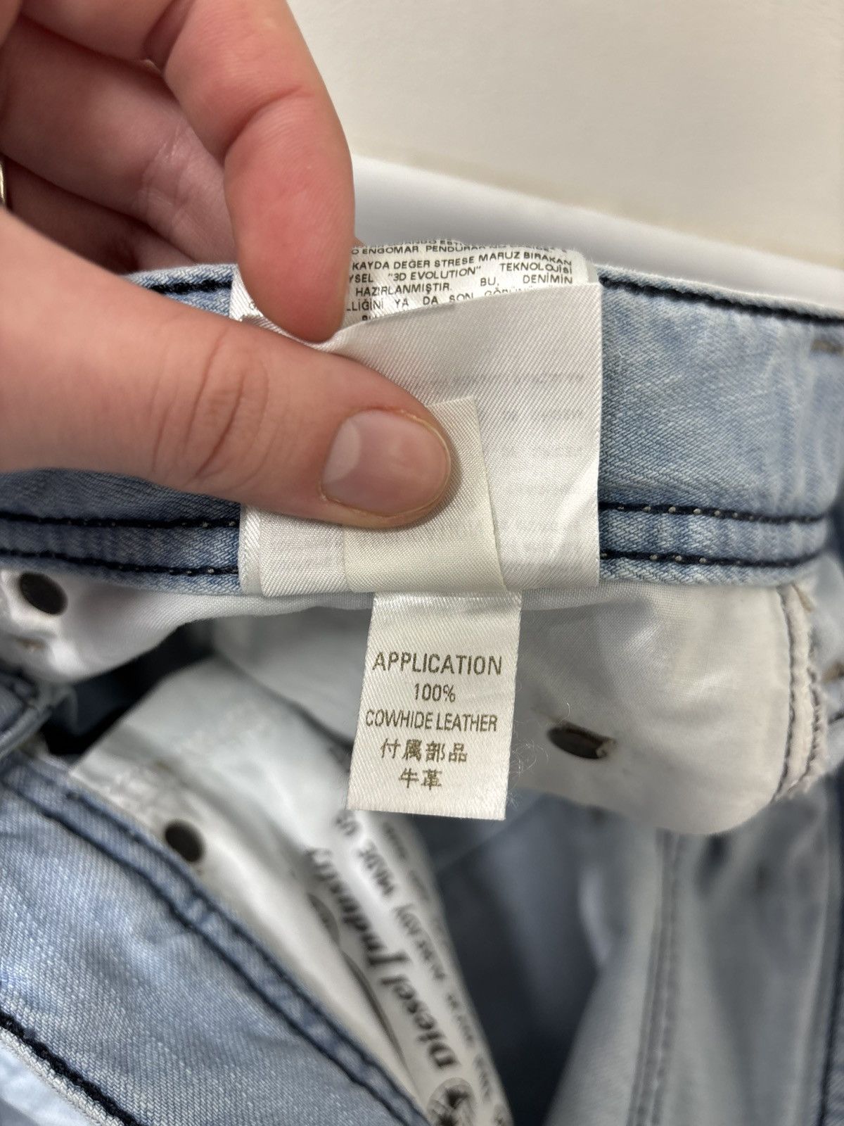 Diesel Diesel Waykee Regular Straight NWT Men’s Blue Denim Jeans Size US 30 / EU 46 - 18 Thumbnail