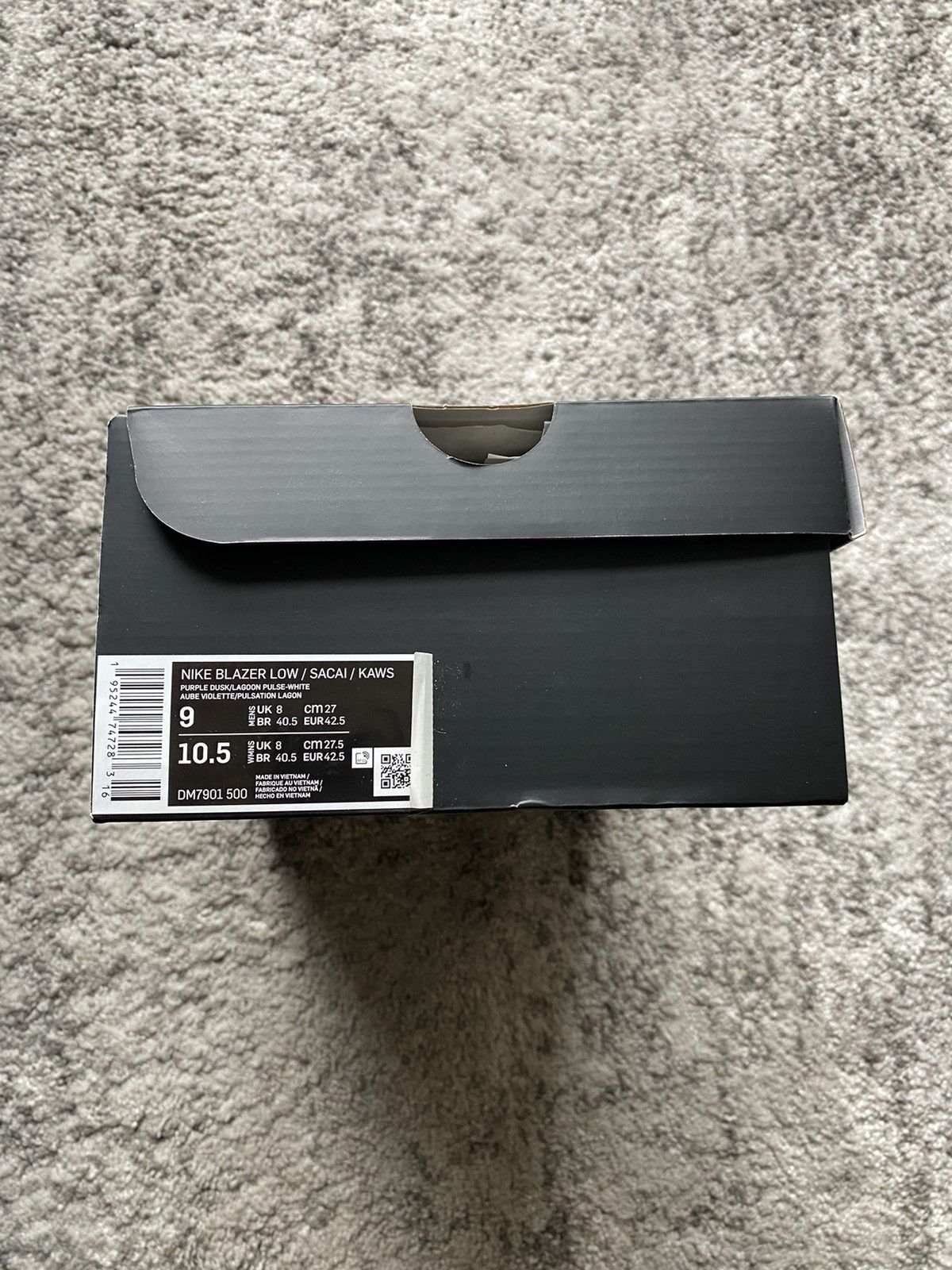 Nike × Sacai Sacai Kaws Nike Blazer Low Size US 9 / EU 42 - 7 Thumbnail