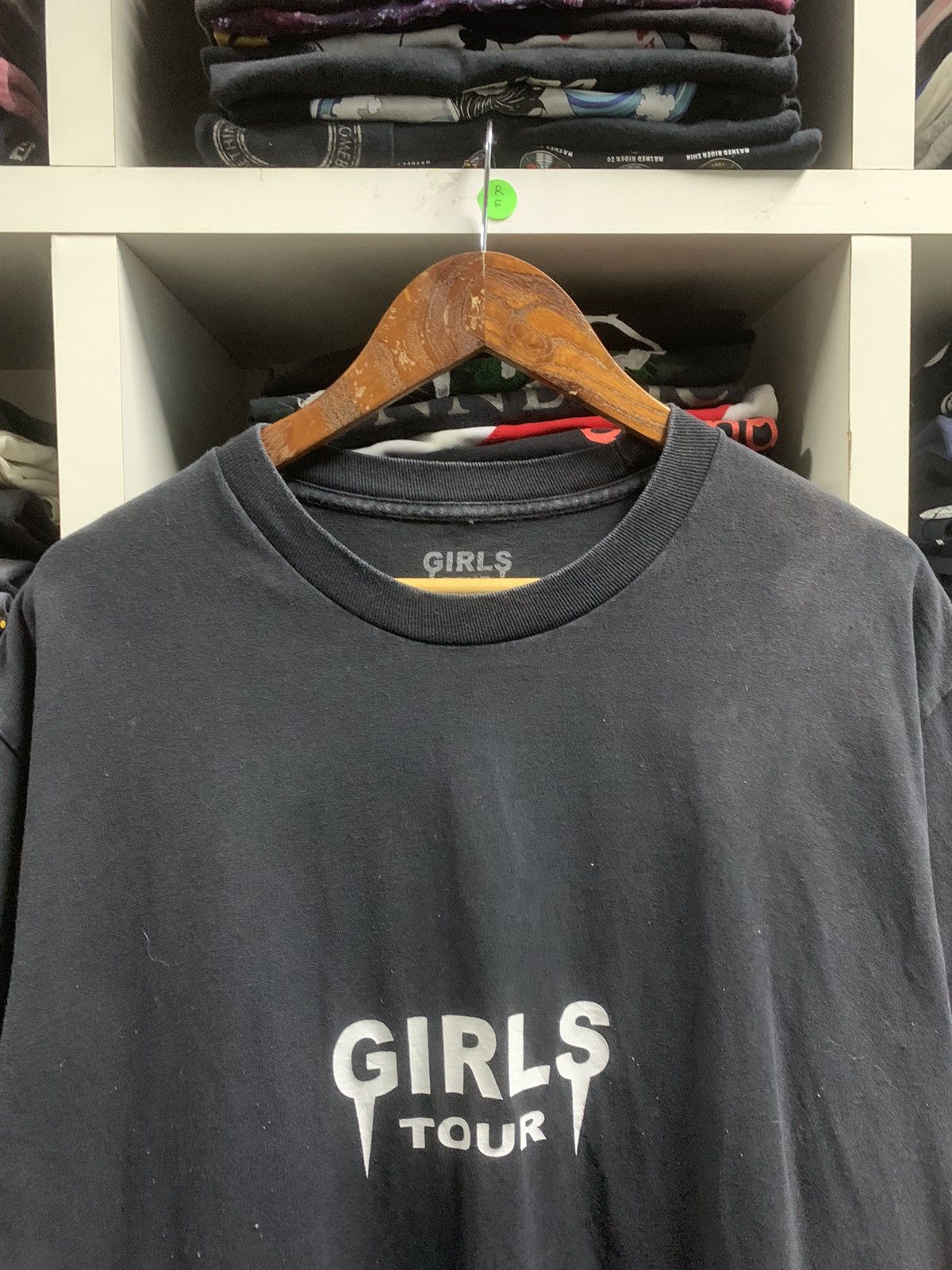 Band Tees Vintage Girls and Girl Rock Band Tour Size US L / EU 52-54 / 3 - 5 Thumbnail